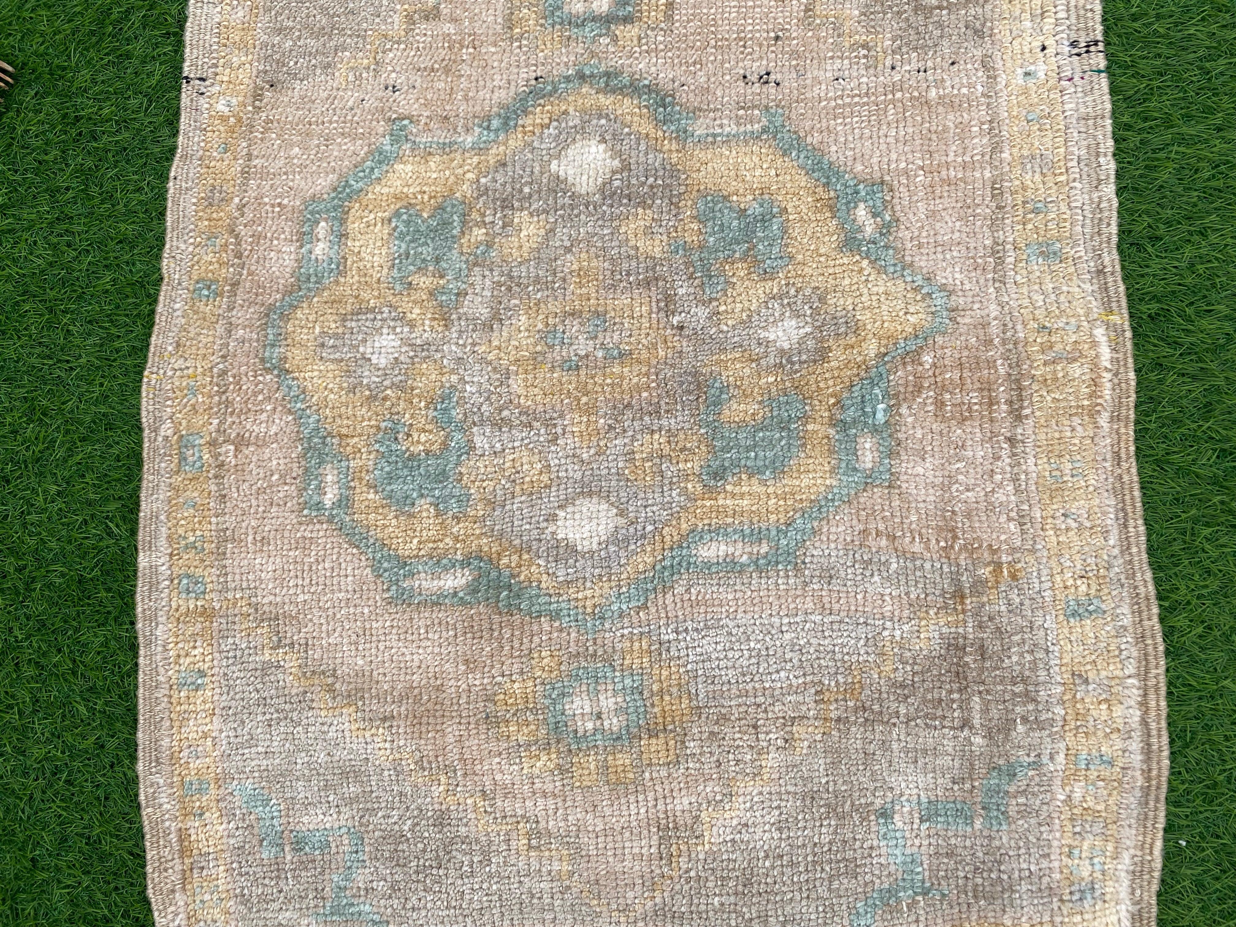 Perkin 1'10'' x 2'6''