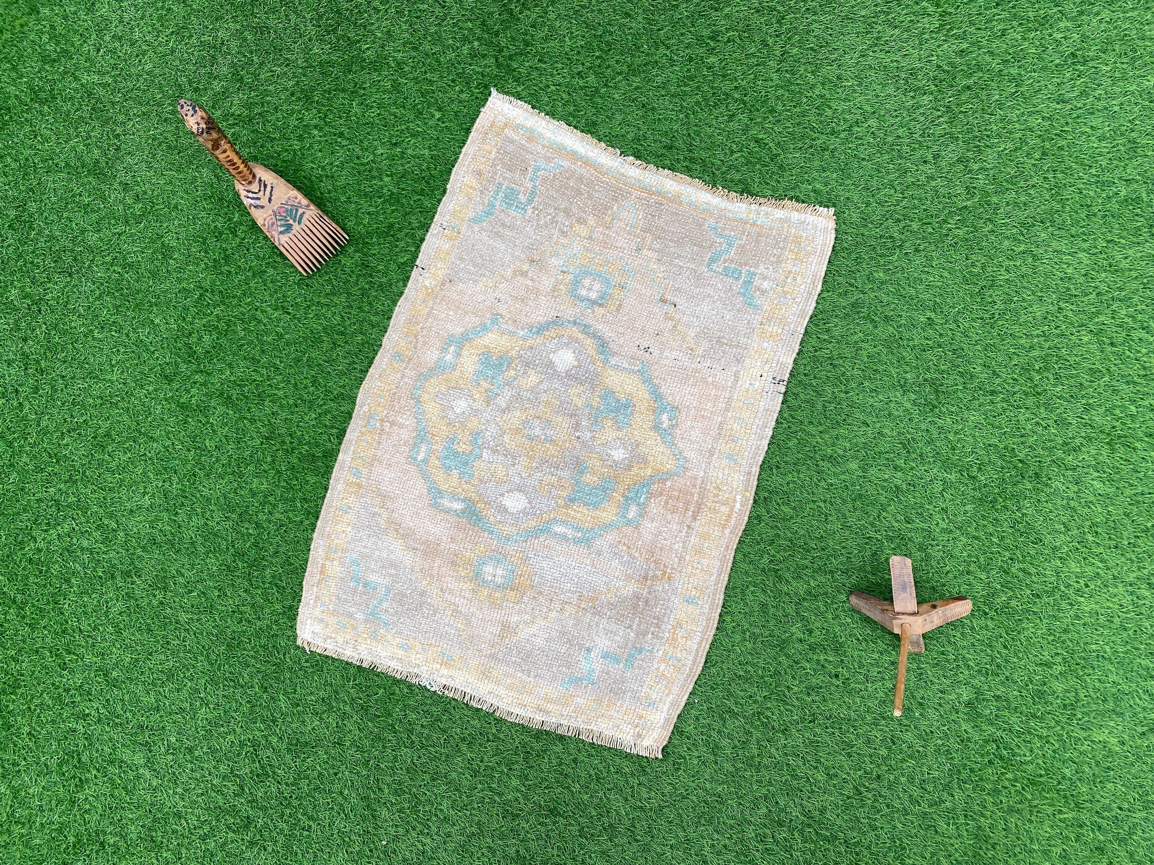 Perkin 1'10'' x 2'6''