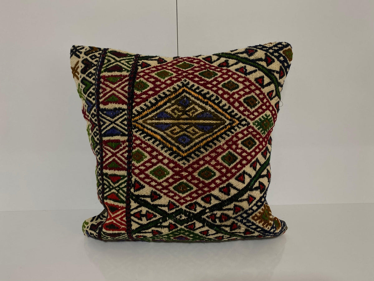 Colorful pillow cover with traditional design, handmade in Turkey – KK00267.
