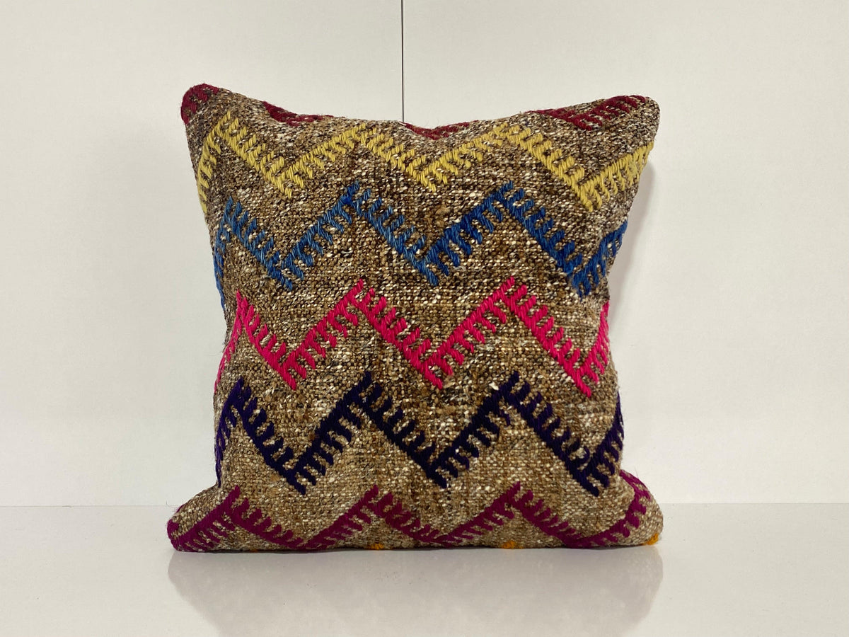 Colorful pillow cover with traditional design, handmade in Turkey – KK00278.