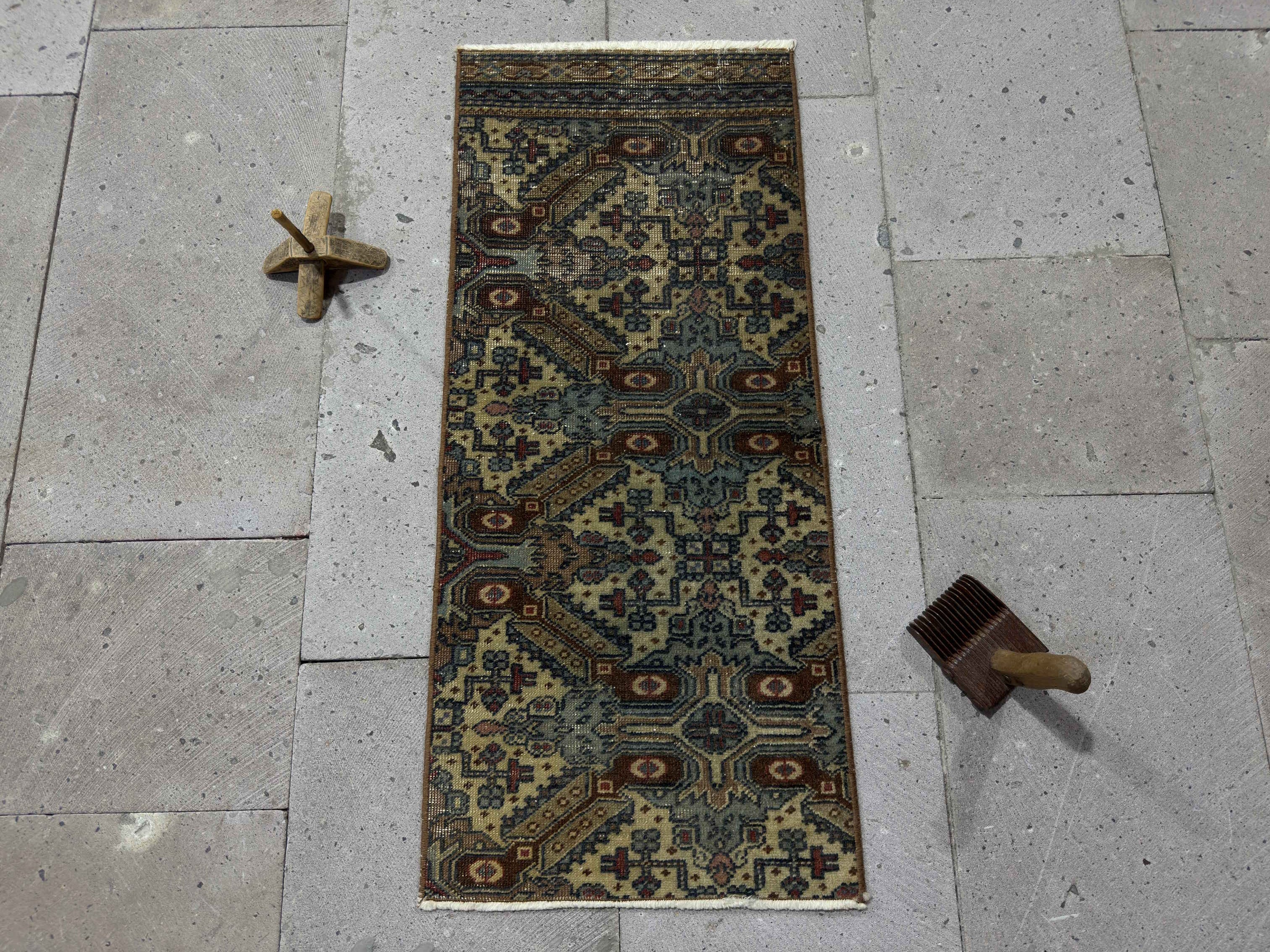 Reggi 1’4” x 3’