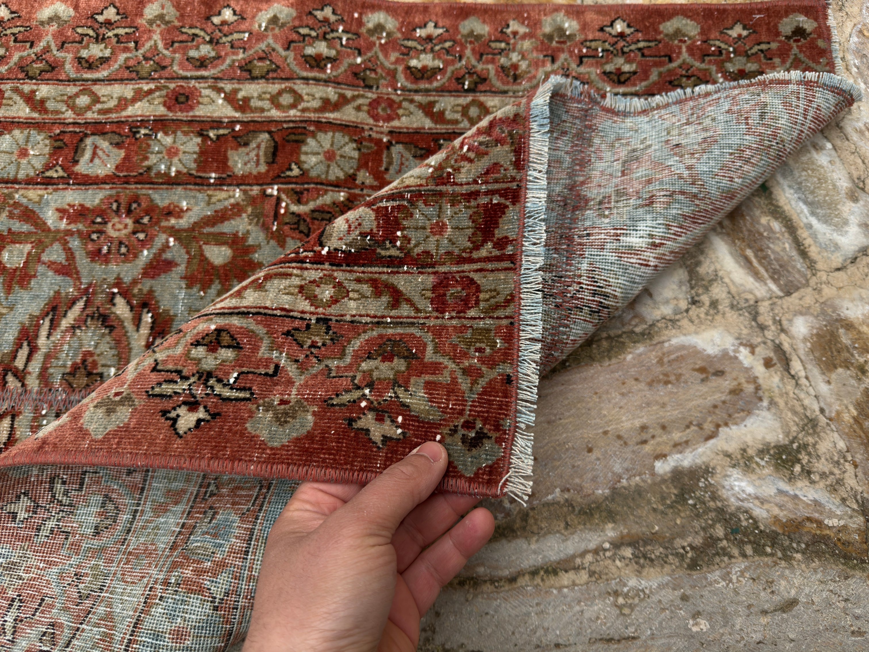 Roseline 2'2" x 15'4"