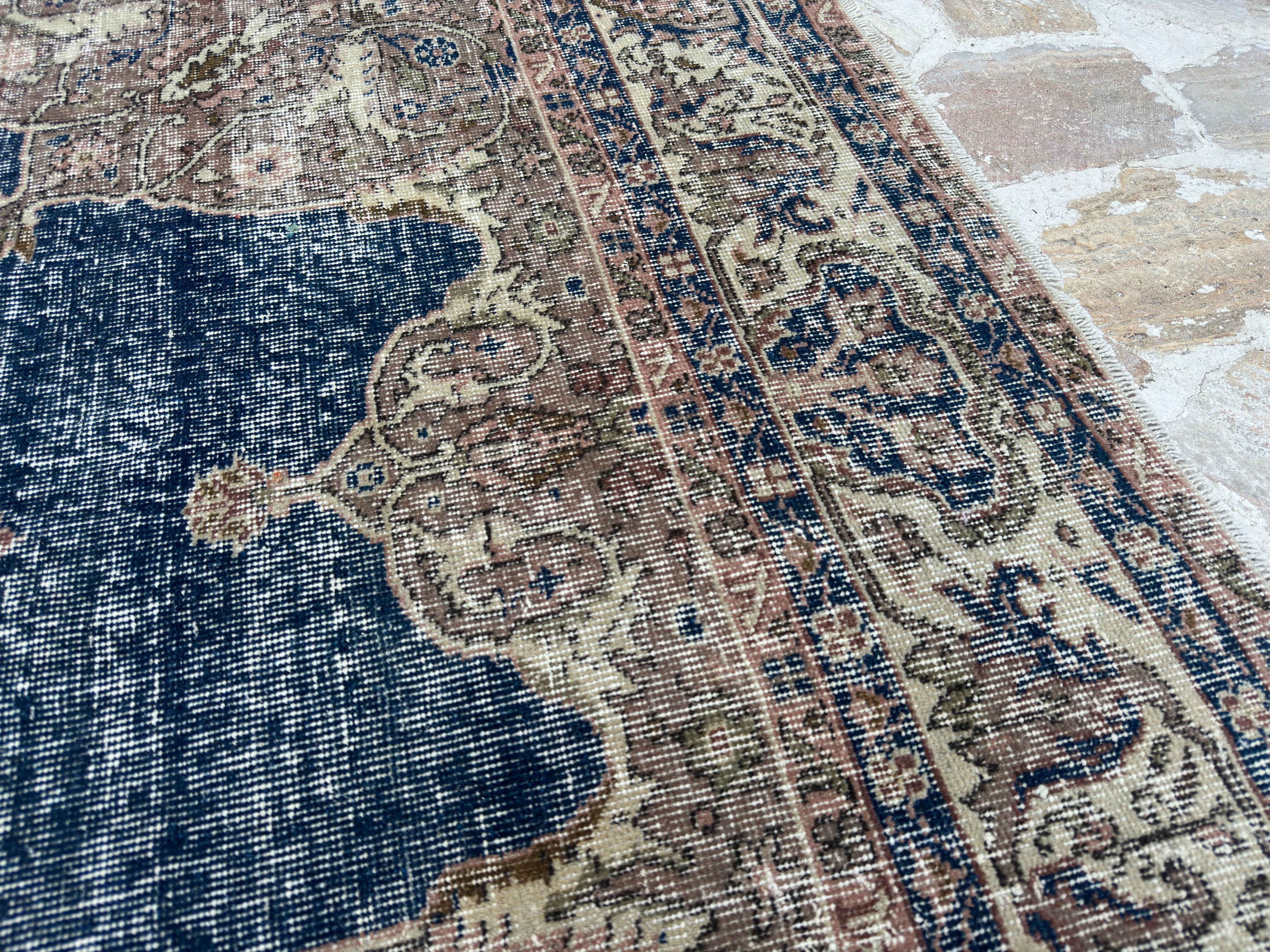 Royston 7’ x 9’7”