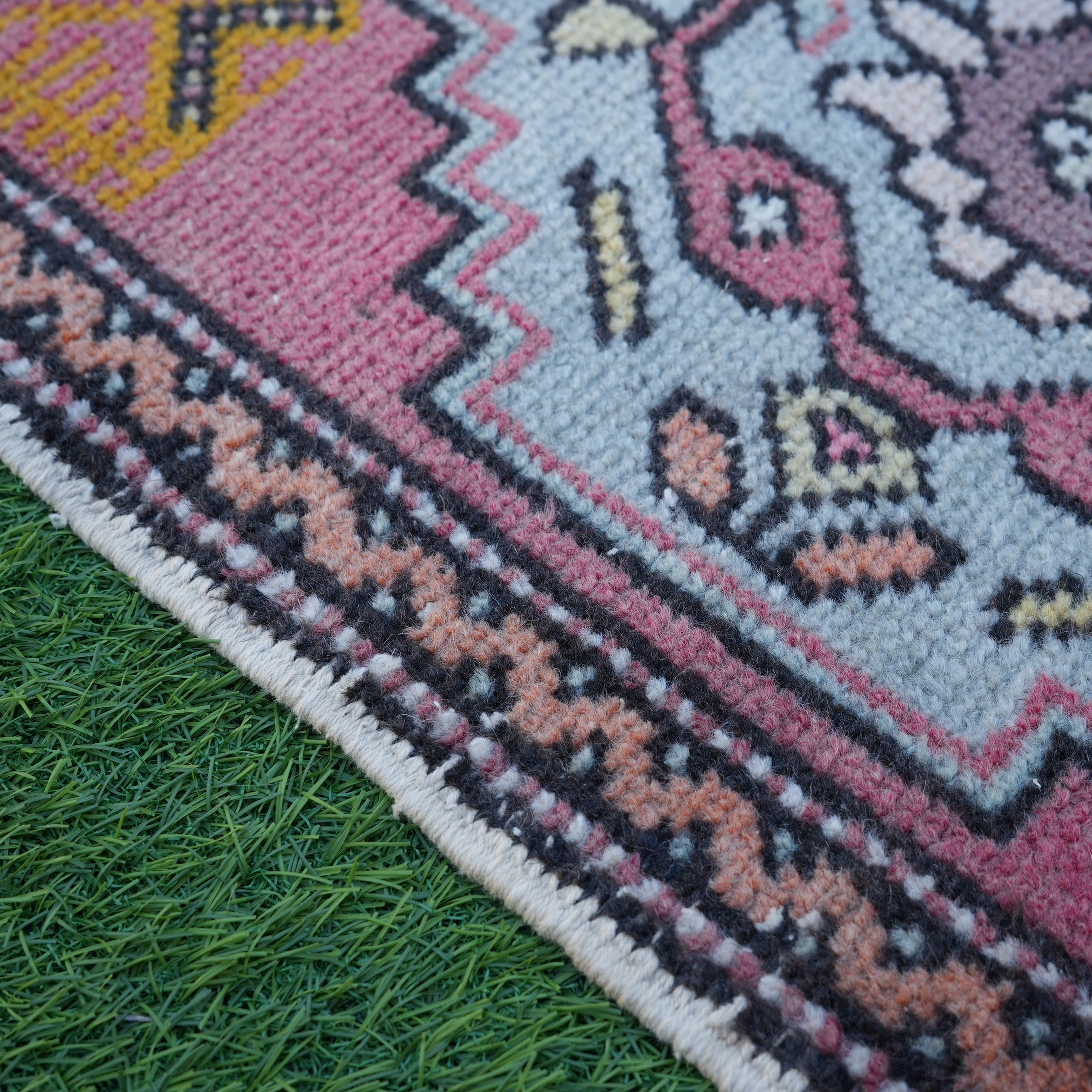 Samson - Vintage Small Rug