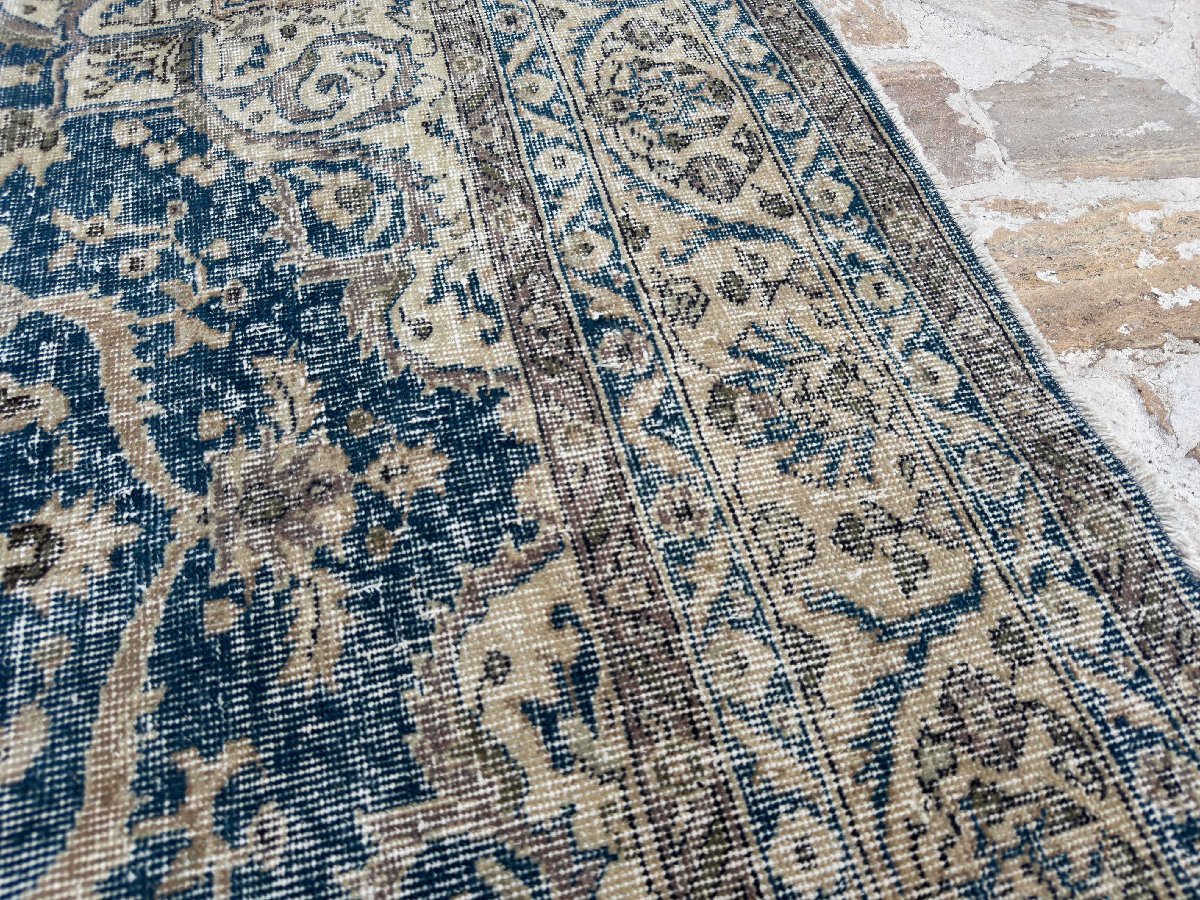 Shel 6’9” x 10’