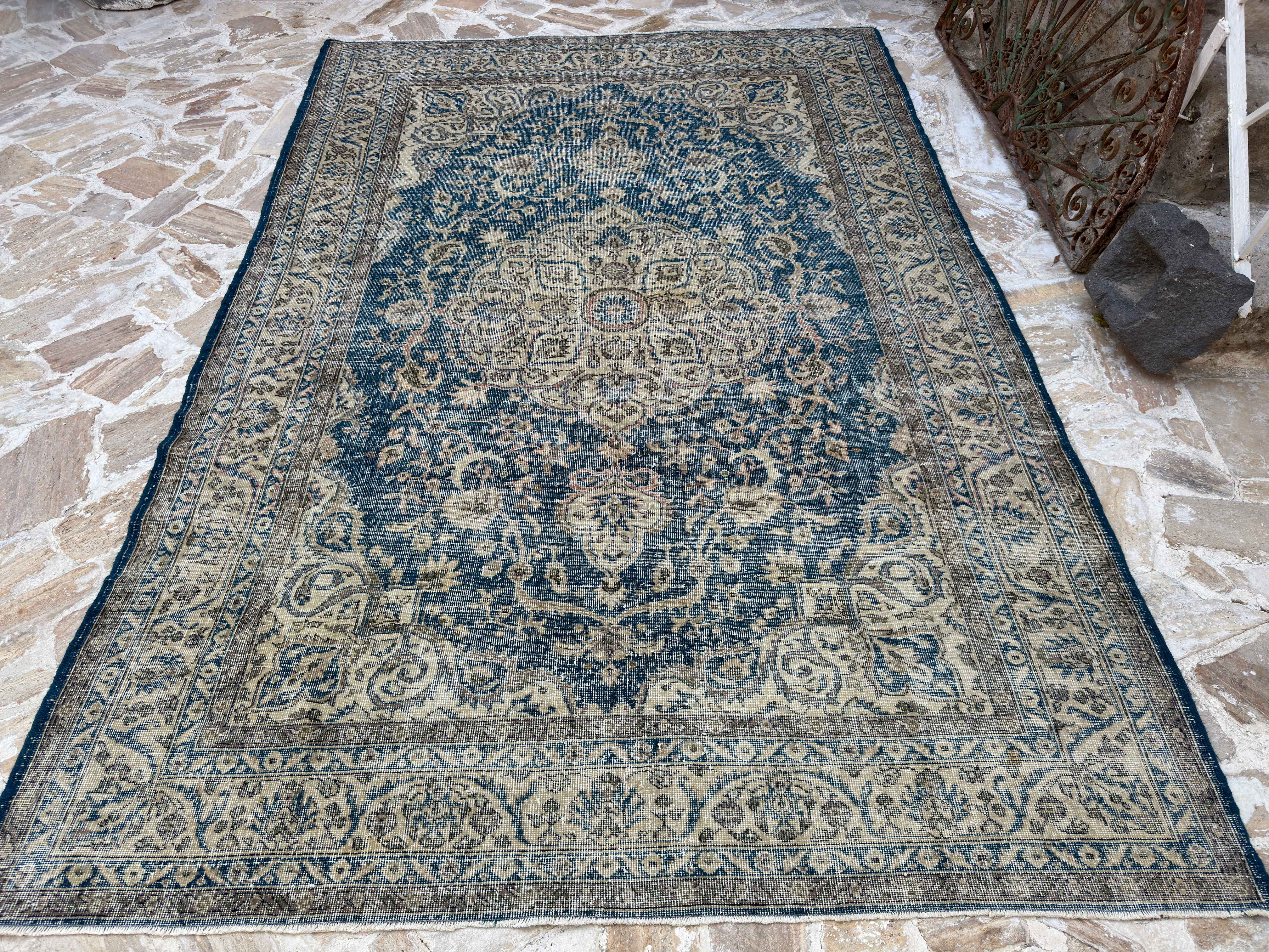 Shel 6’9” x 10’