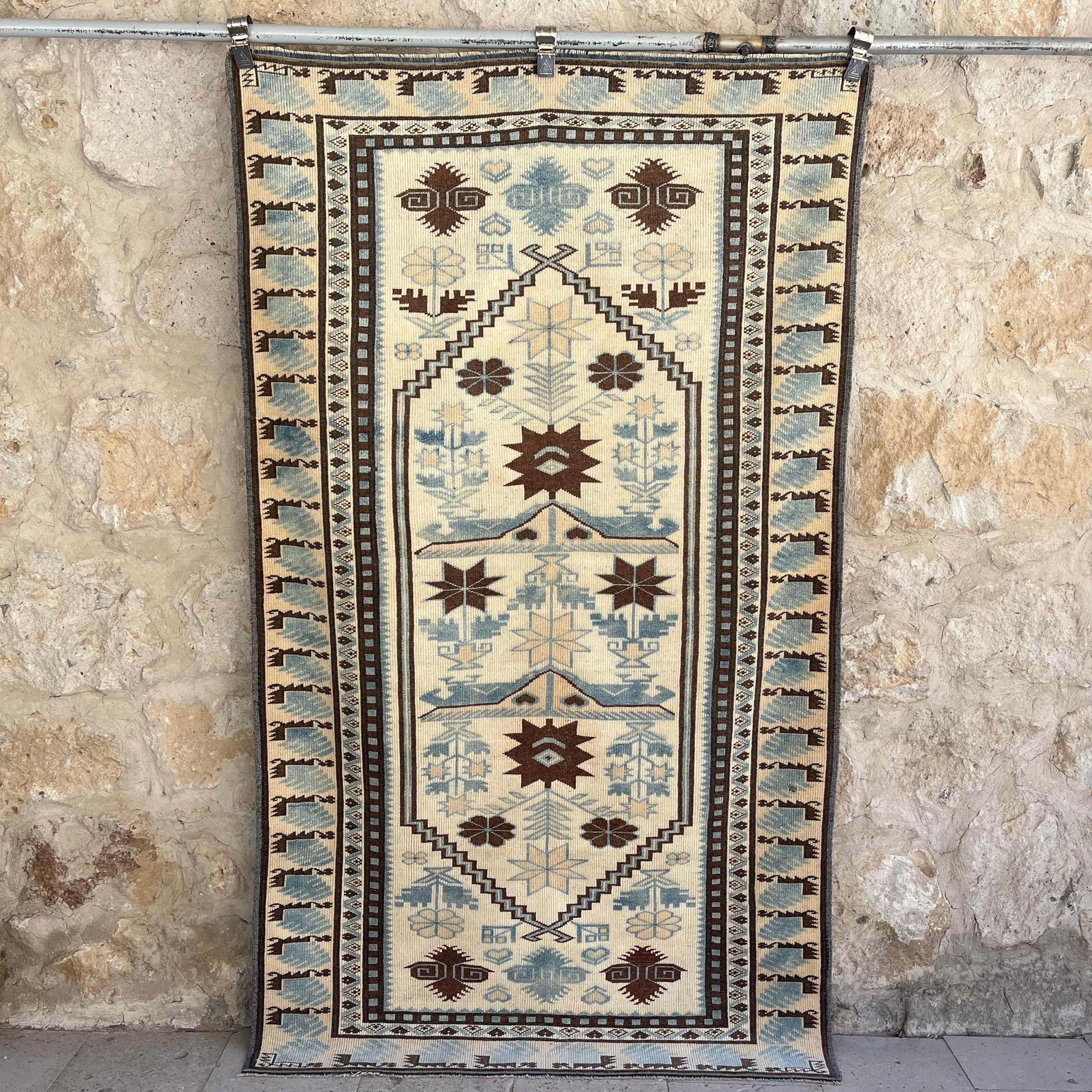 Shiloh 4' x 6'8''