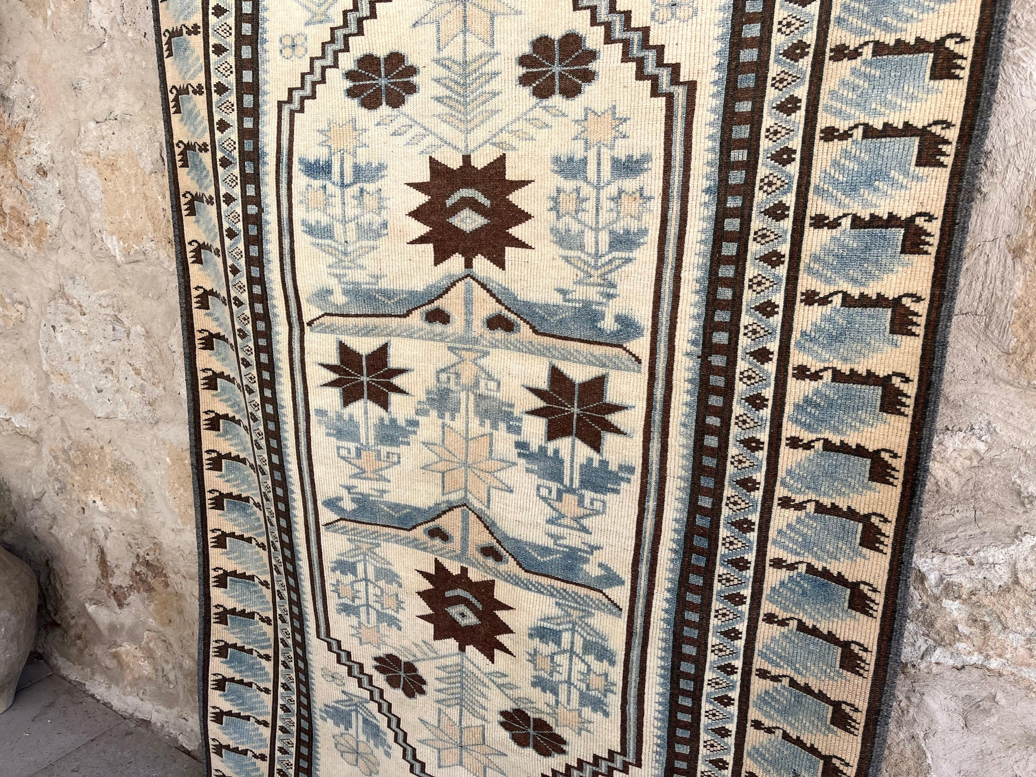 Shiloh 4' x 6'8''
