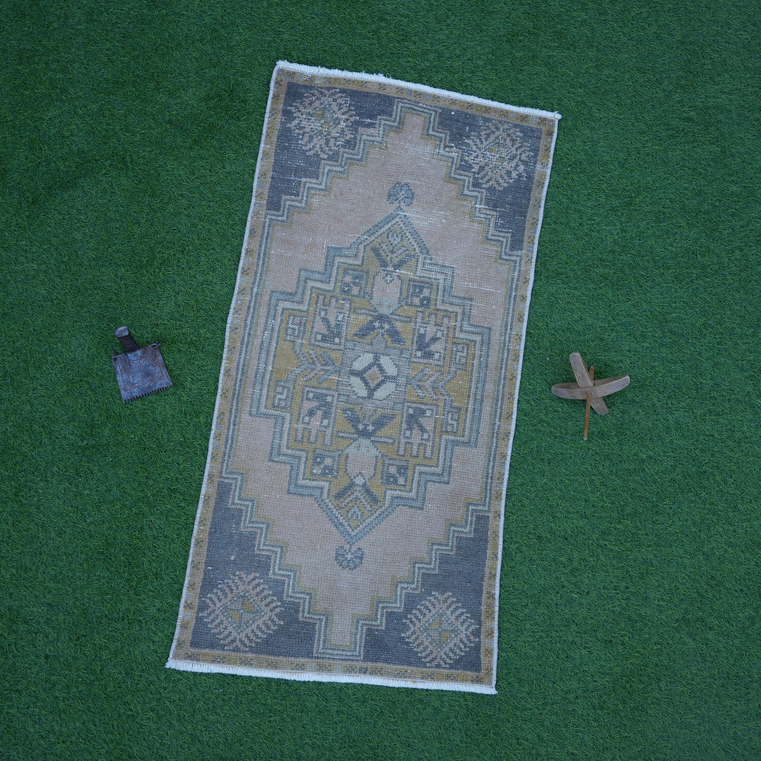 Stephi - Small Anatolian Rug