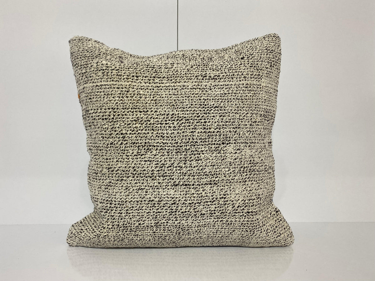 Beige throw pillow with traditional design, handmade in Turkey – KK00158.