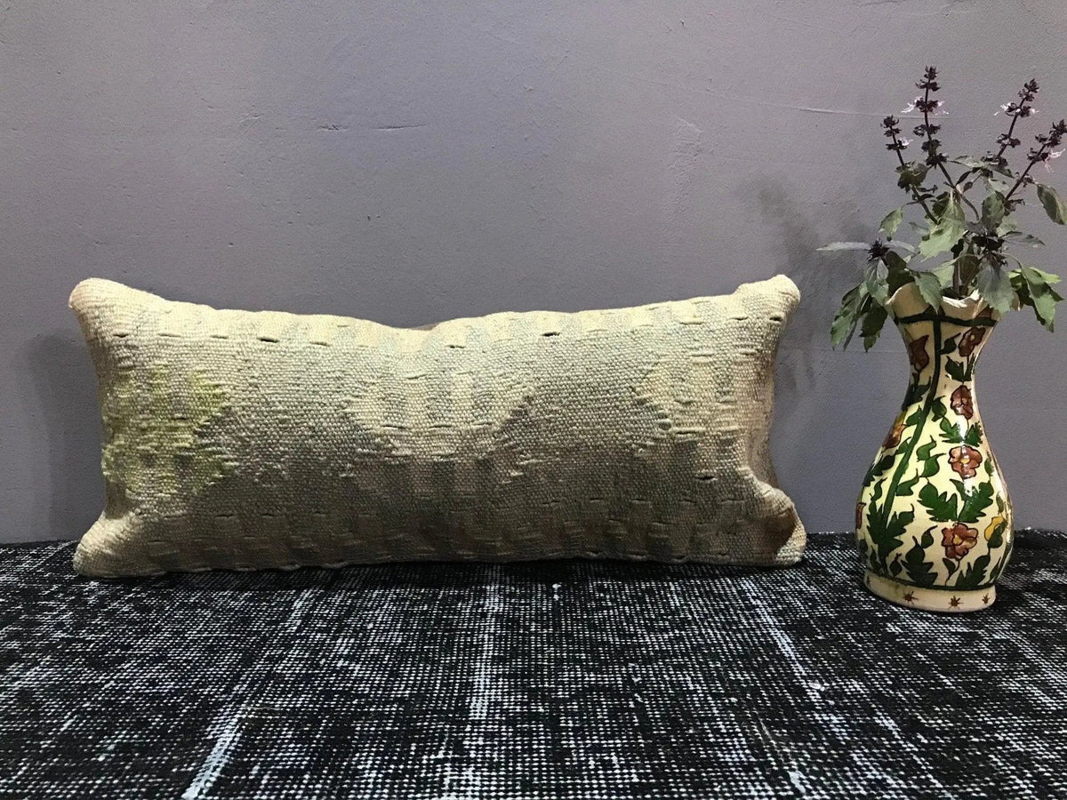Beige throw pillow with traditional design, handmade in Turkey – SY00055.