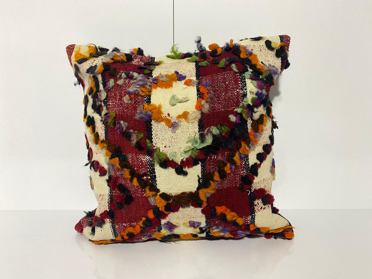 Colorful throw pillow with traditional design, handmade in Turkey – KK00113.