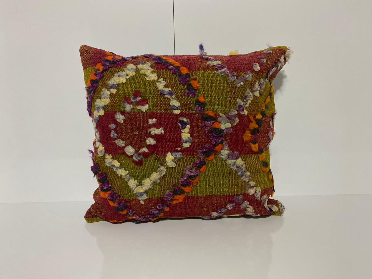 Colorful throw pillow with traditional design, handmade in Turkey – KK00121.