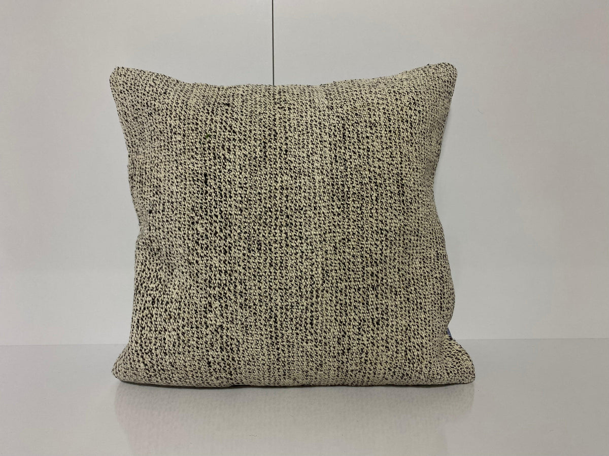 Colorful throw pillow with traditional design, handmade in Turkey – KK00132.
