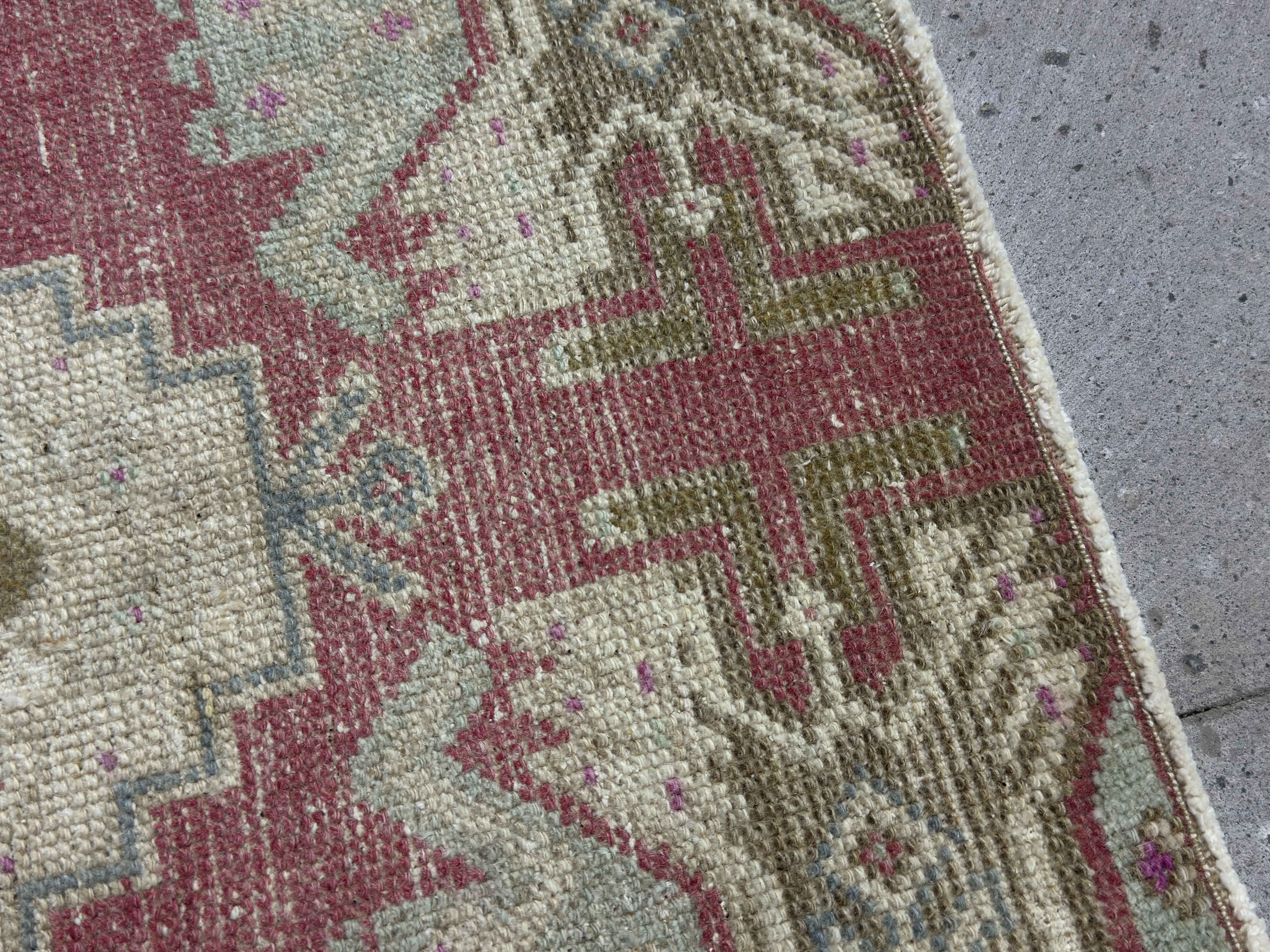 Tildi 1’9” x 3’