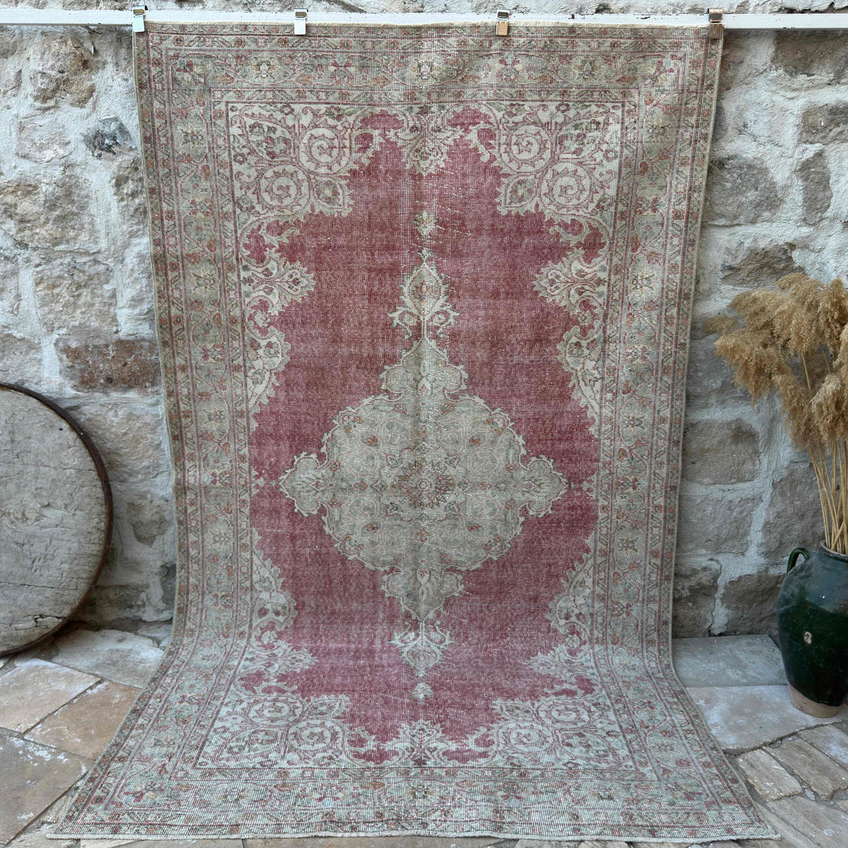 Red 6' x 9' turkish rug with medallion design, handmade in Turkey – Nan.