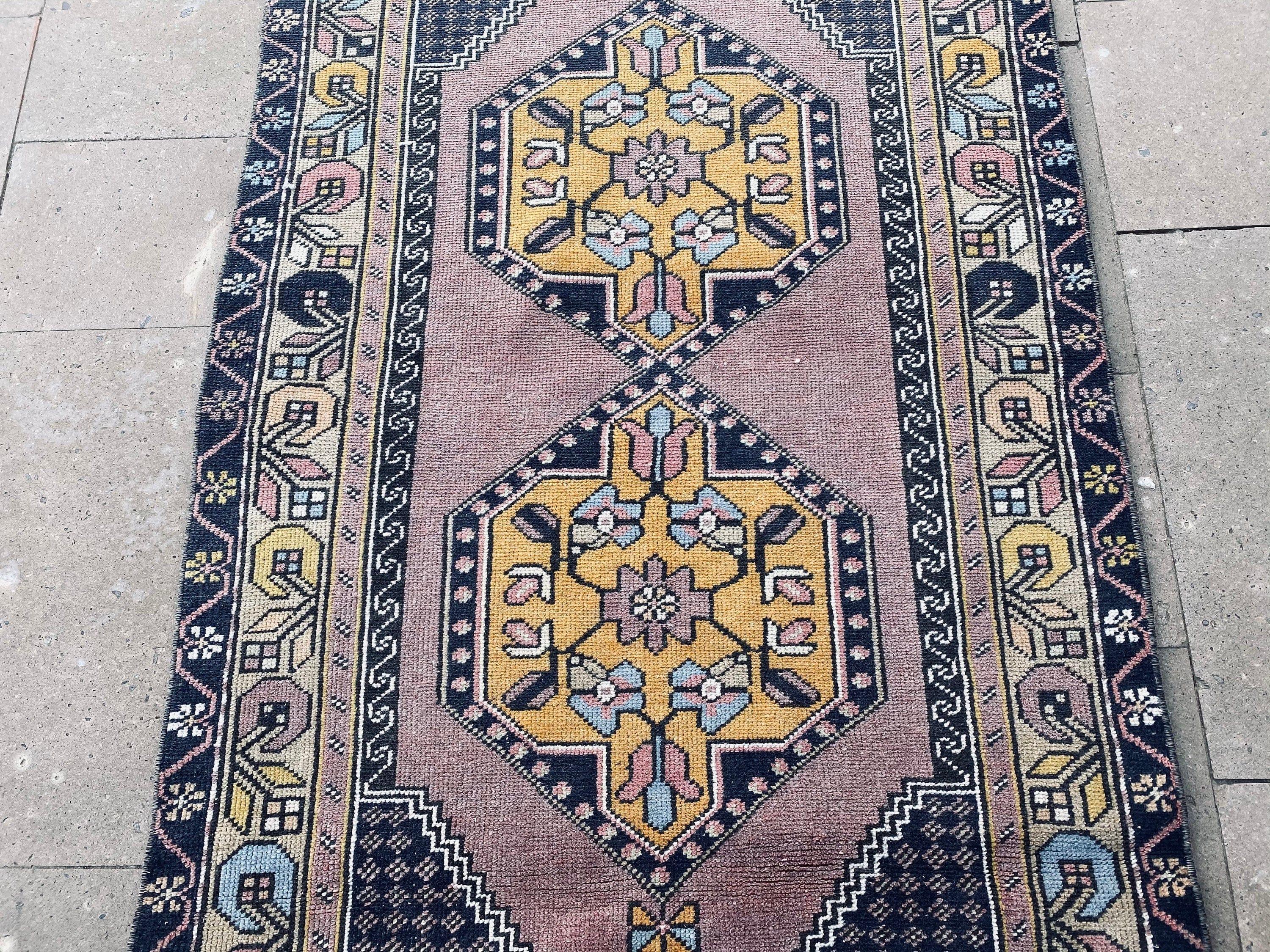 Vincenzo 3' x 6'4''