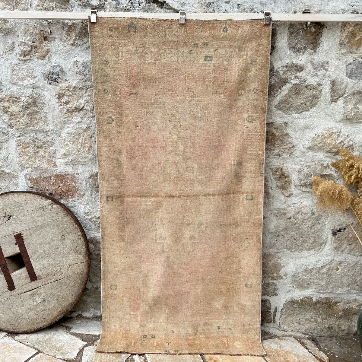 Brown 4' x 7' vintage area rug with neutral design, handmade in Turkey – Ferebee.