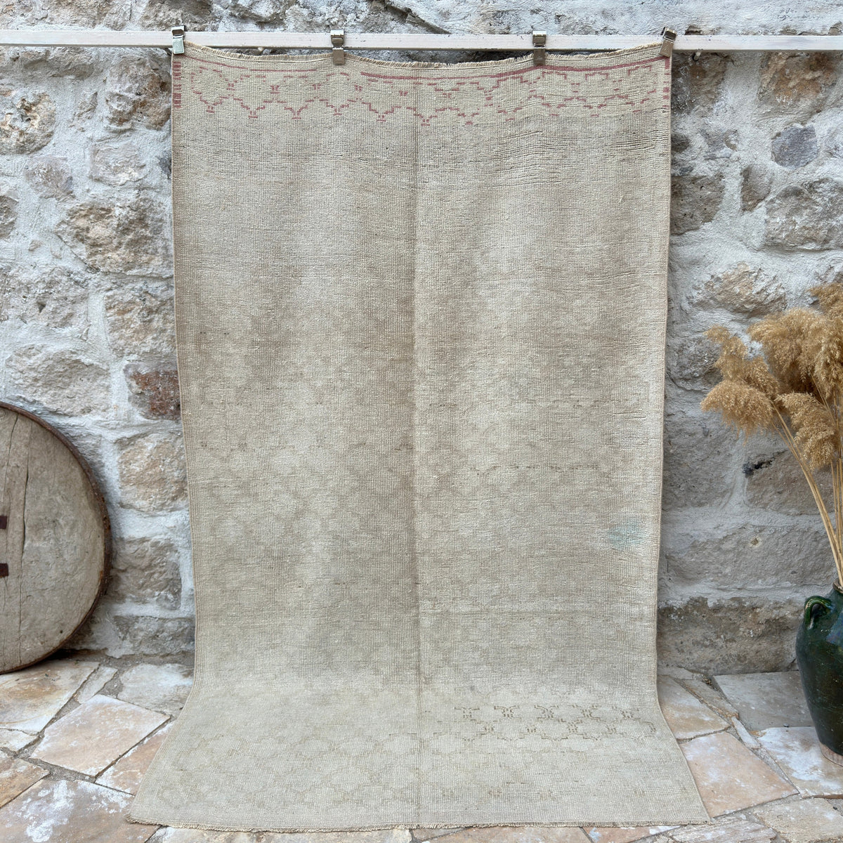 Beige 5' x 9' vintage distressed rug with geometric design, handmade in Turkey – Cordell.