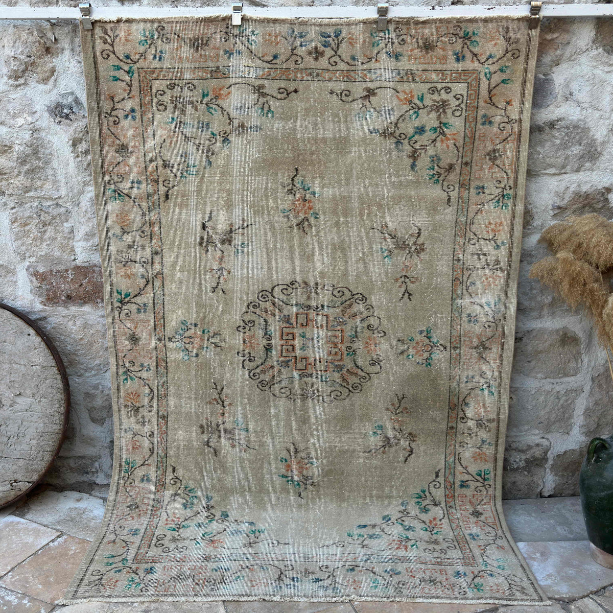 Beige 6' x 8' vintage distressed rug with medallion design, handmade in Turkey – Fitzroy.