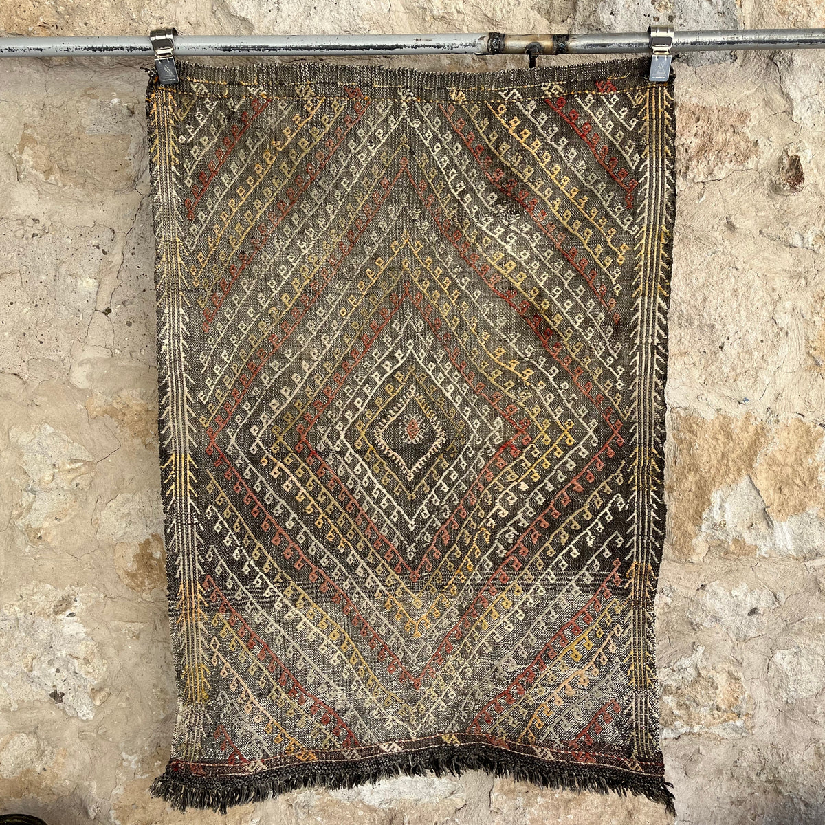 Black 3' x 4' vintage flatweave rug with traditional design, handmade in Turkey – Kaiser.