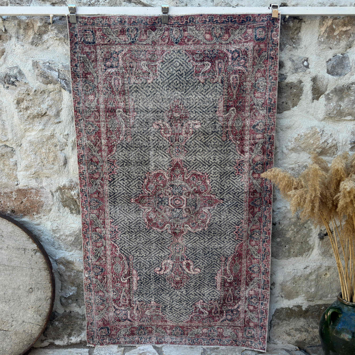 Red 4' x 7' vintage turkish rug with medallion design, handmade in Turkey – Mack.
