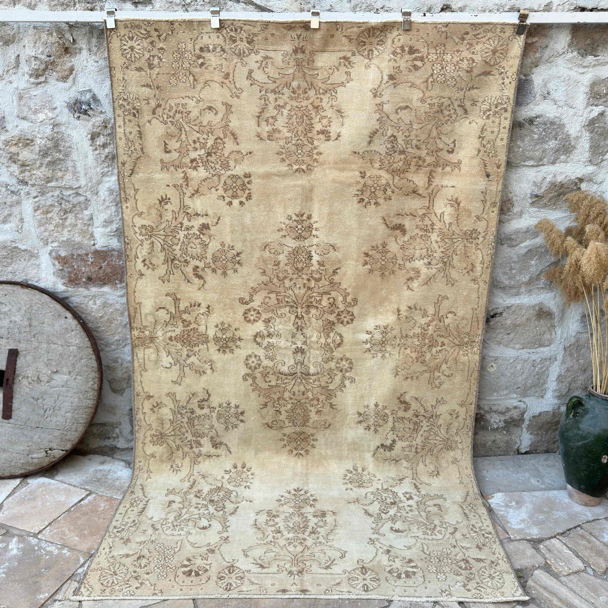 Beige 5' x 9' vintage turkish rug with neutral design, handmade in Turkey – Kenyon.