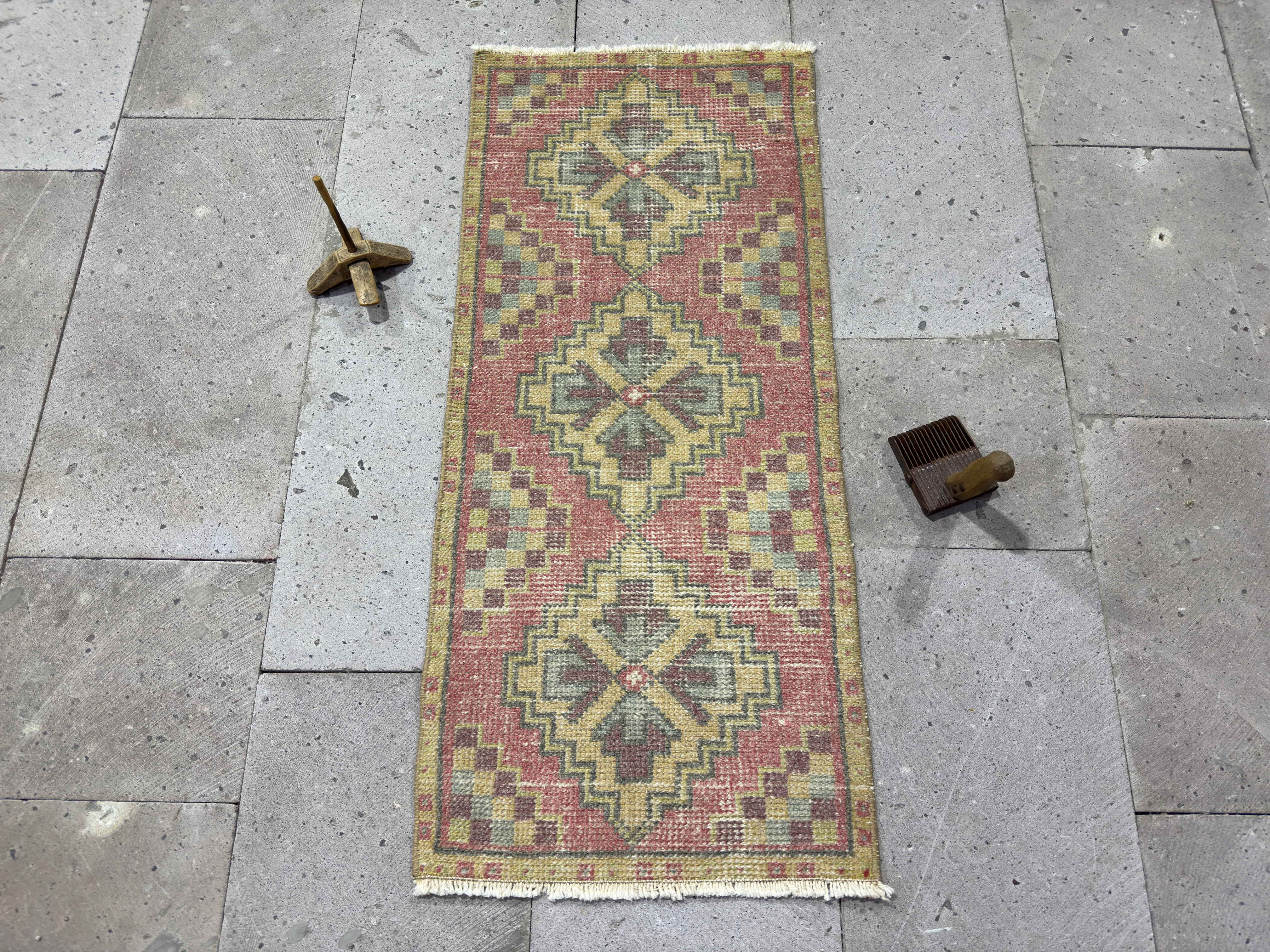 Walter 1’6” x 3’5”