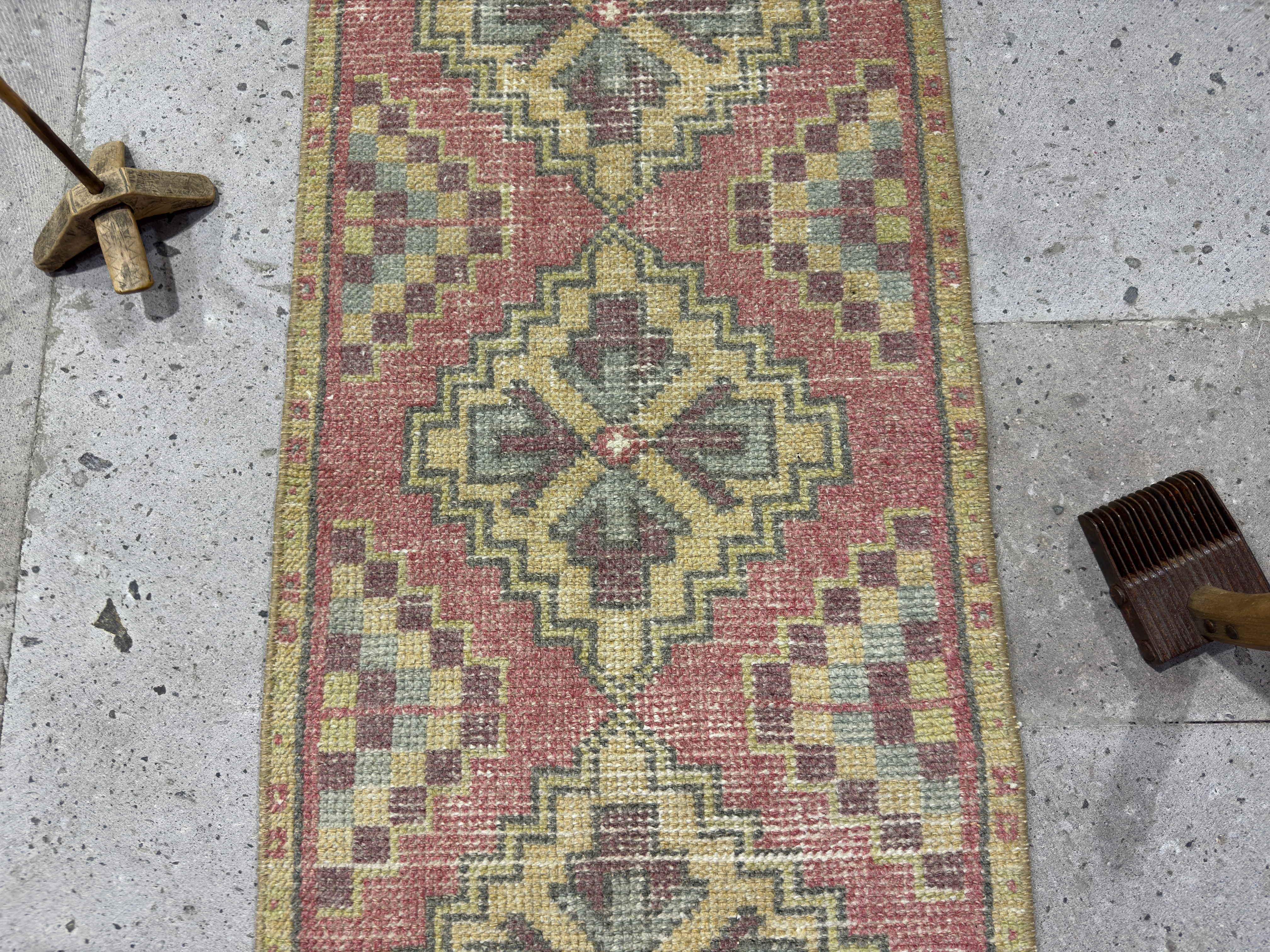 Walter 1’6” x 3’5”