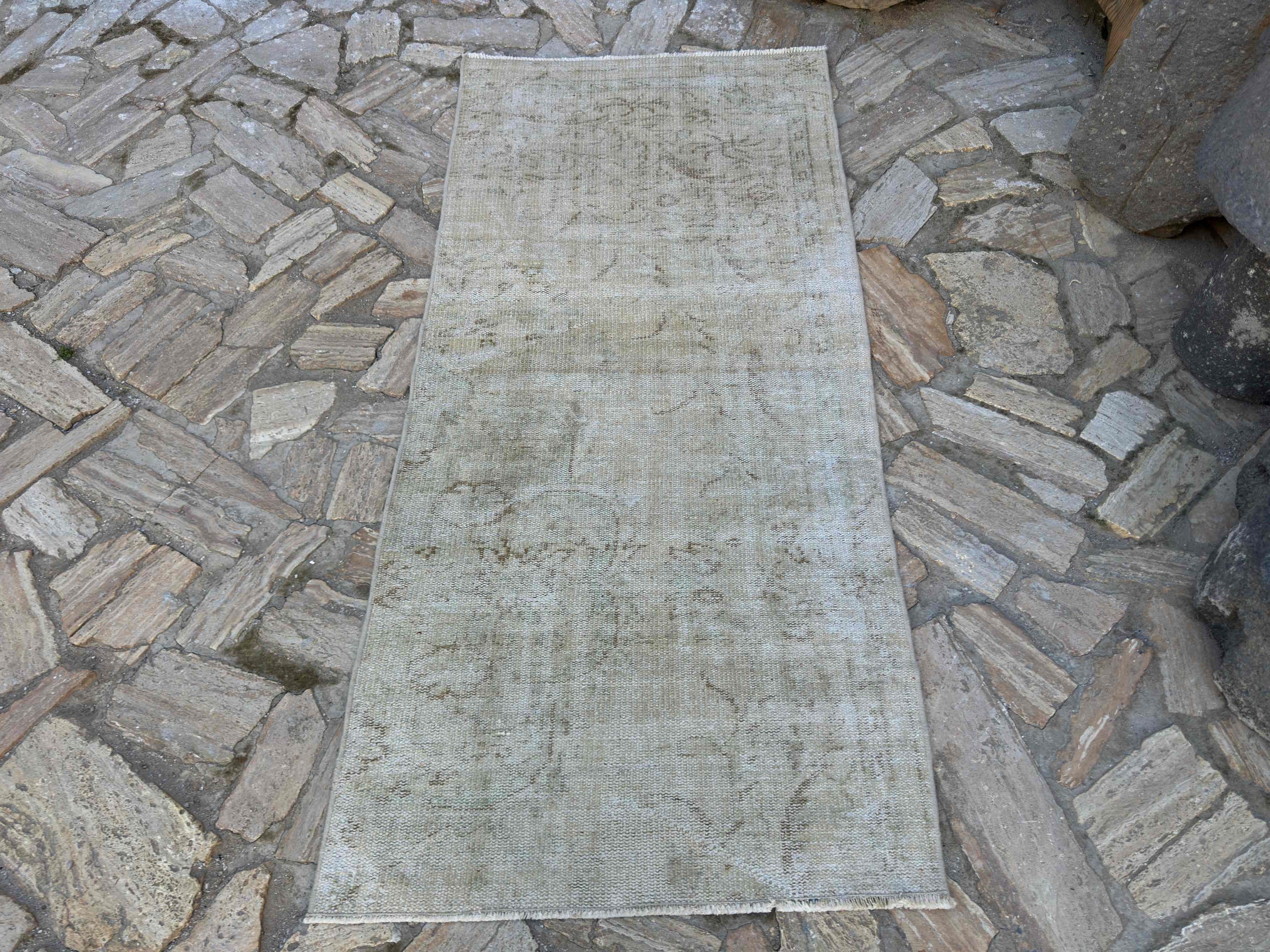 Warburton 3' x 6'3''