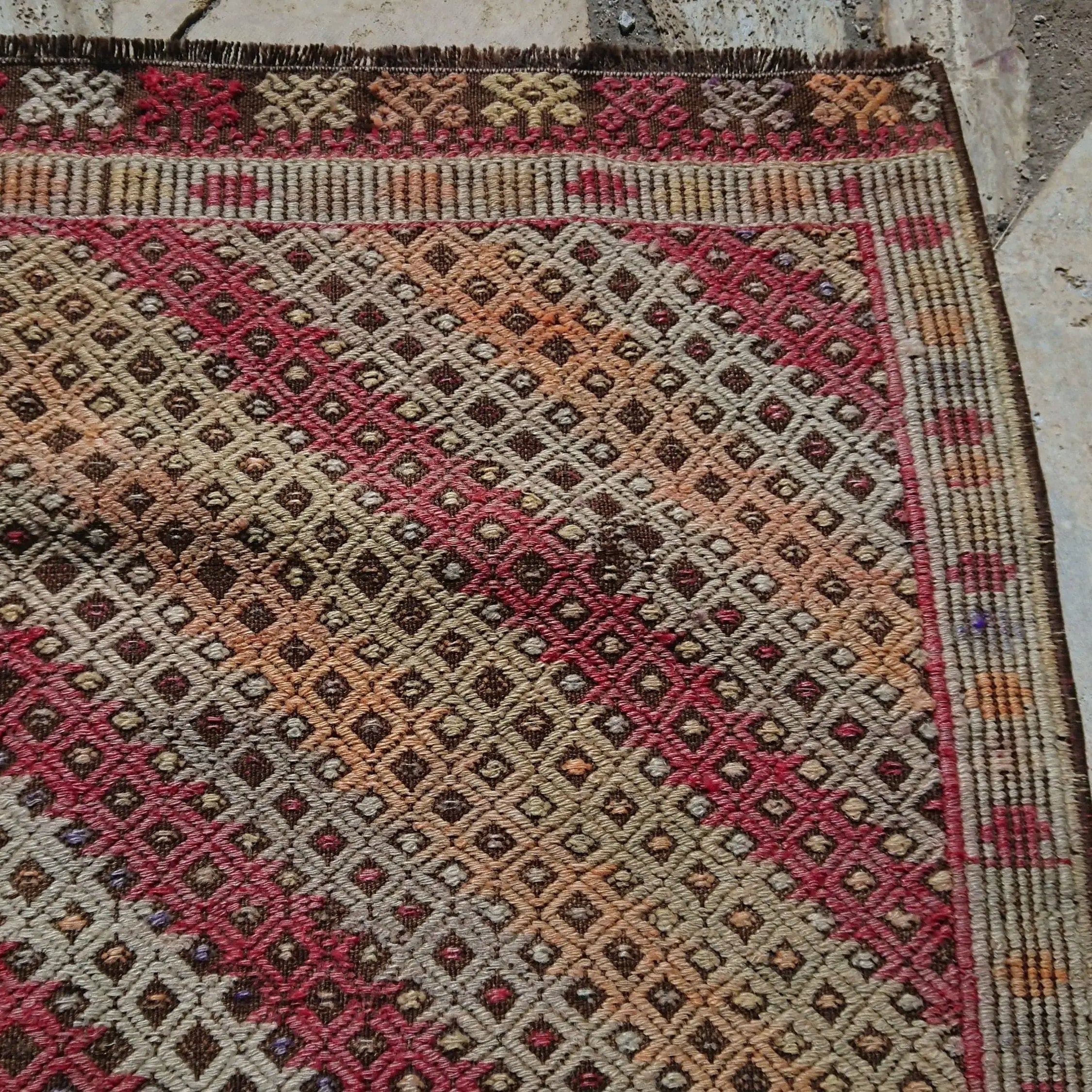 Williams 3' x 3'7''
