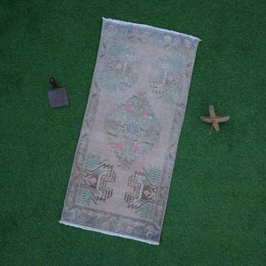 Doralyn - Small Vintage Rug