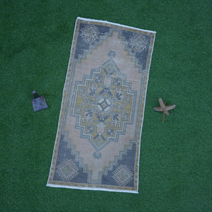 Stephi - Small Anatolian Rug