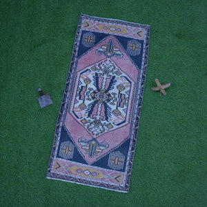 Athene - Small Vintage Rug