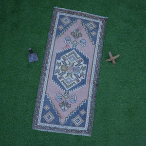 Tarah - Vintage Rug