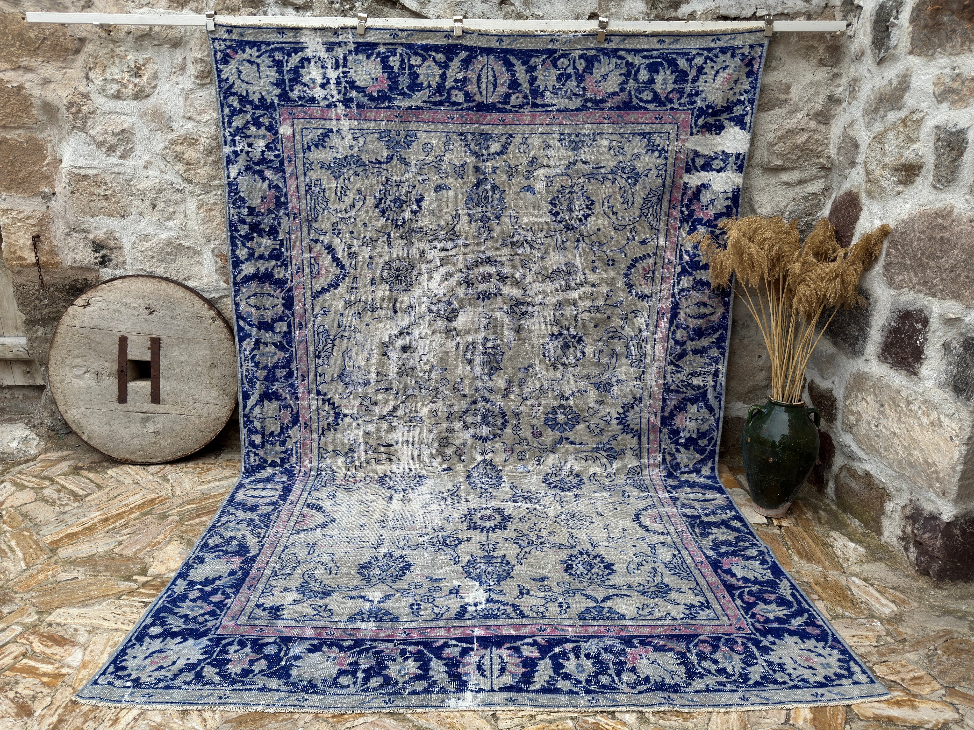 Extra Large Vintage Rugs - Bold and Beautiful – Kirmen™