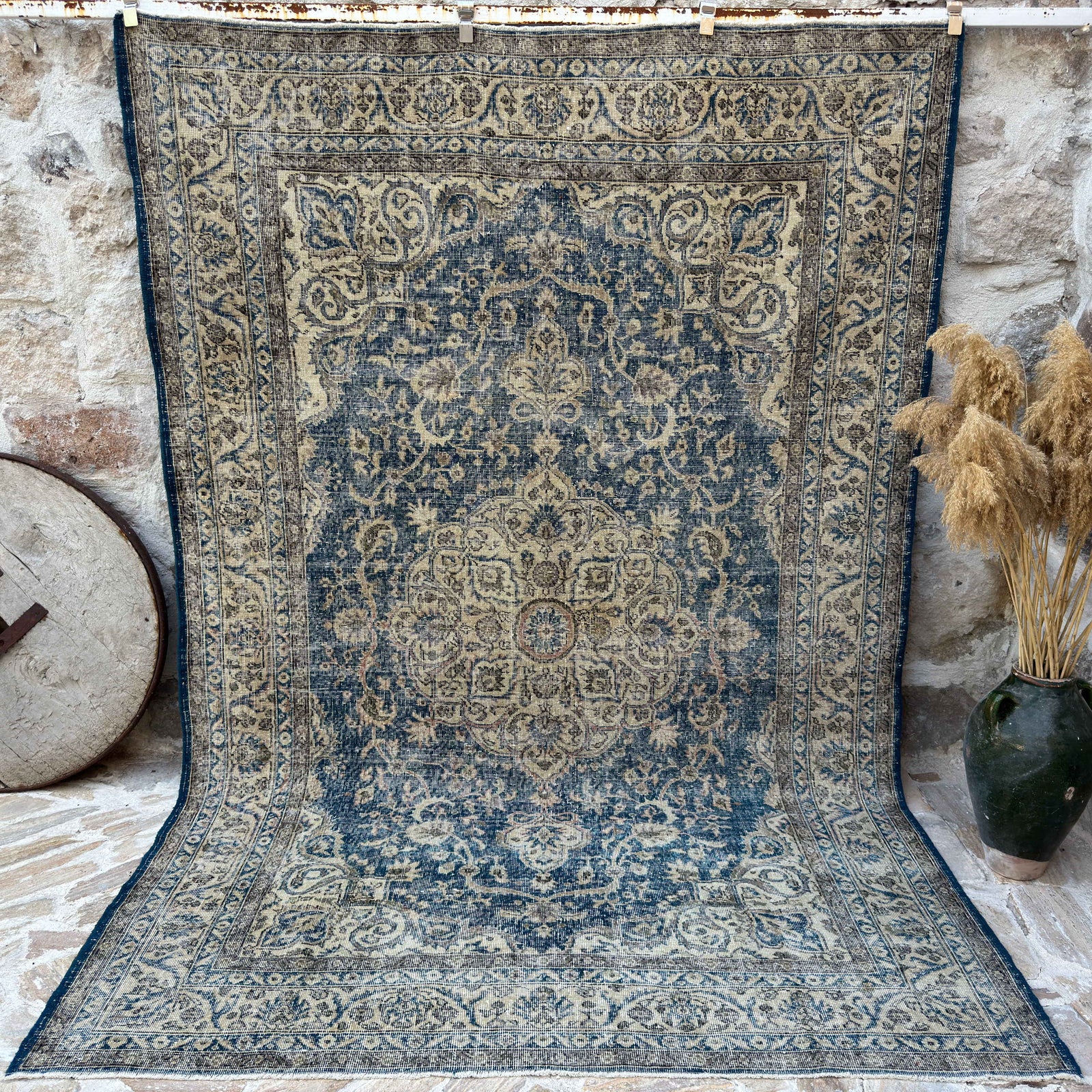 Shel - Vintage Medallion Rug