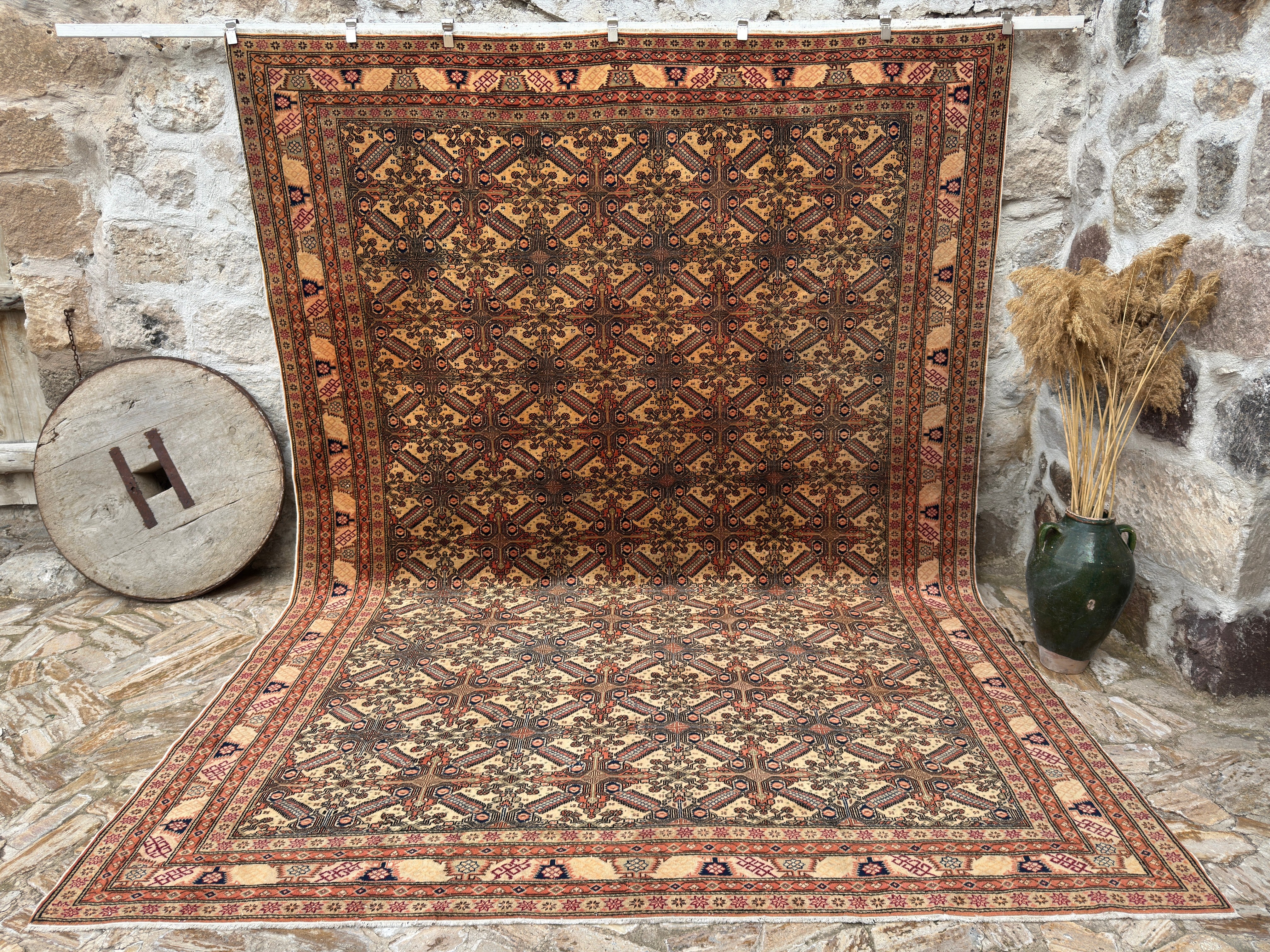 Shop Living Room Rugs - Cozy & Stylish Vintage Rugs – Kirmen™