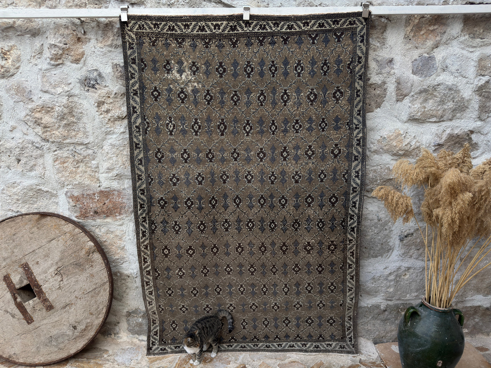 Anica - Vintage Floral Rug