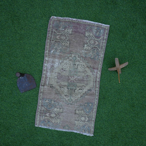 Alec - Vintage Turkish Rug