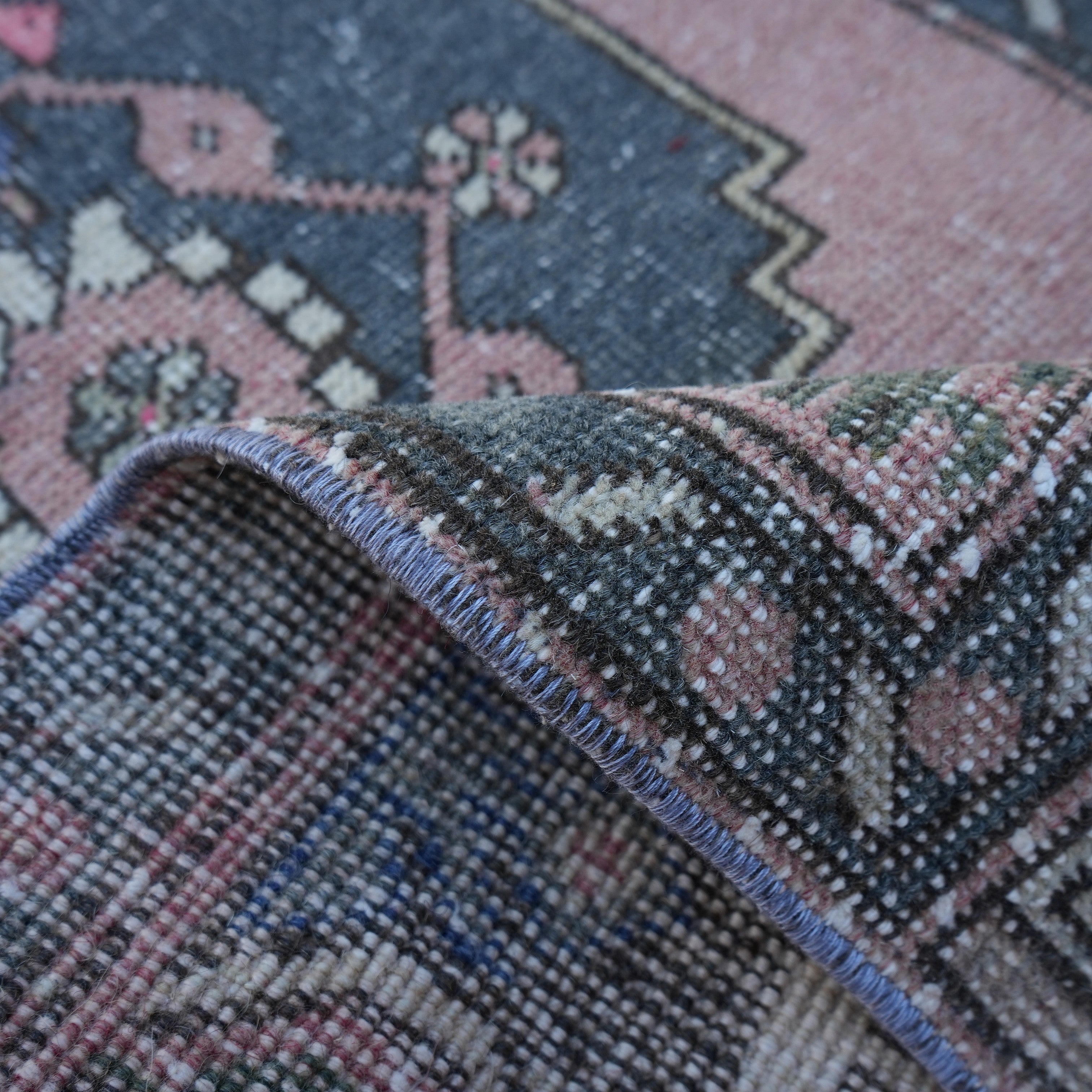 Alfi - Mini Vintage Rug