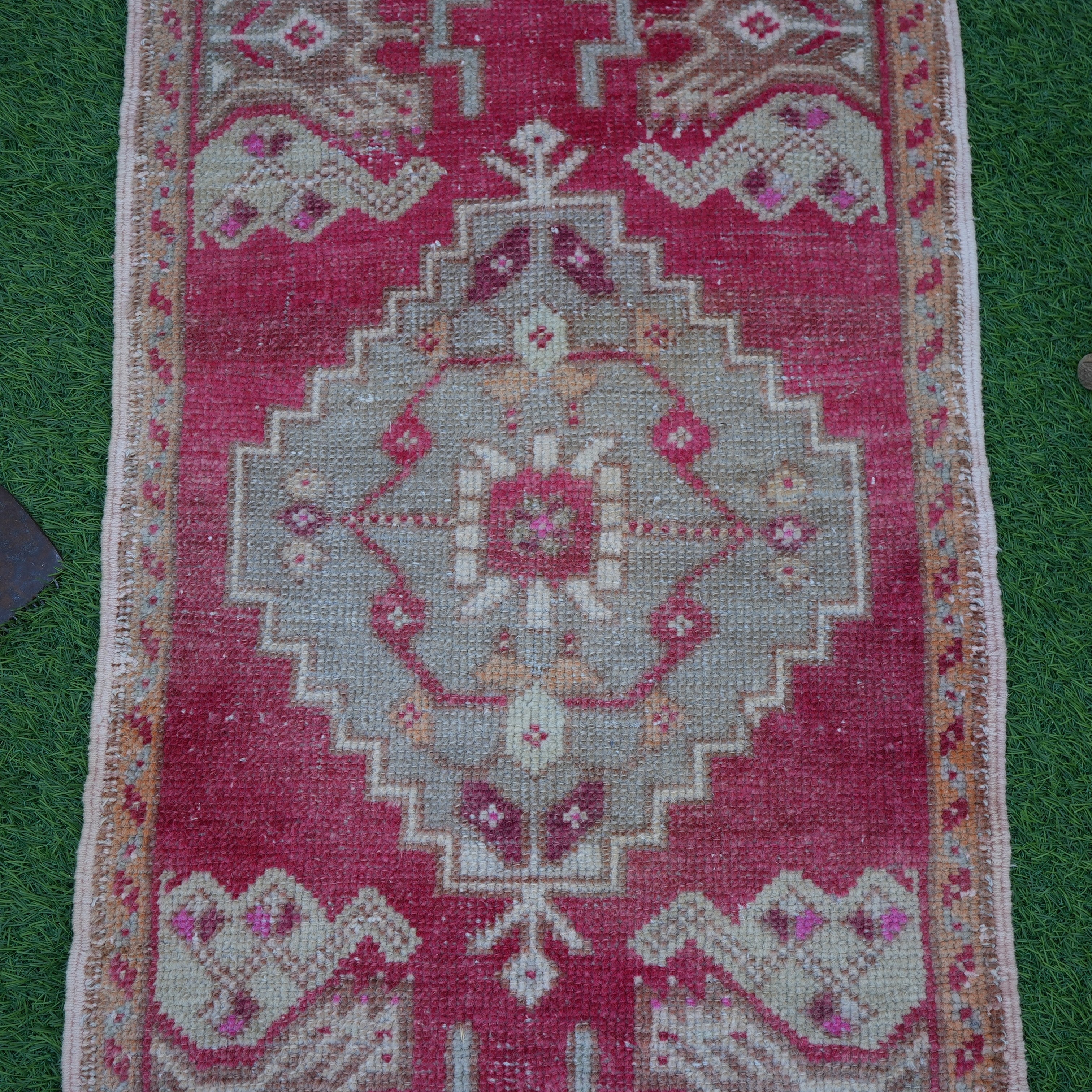 Antony - Vintage Small Rug