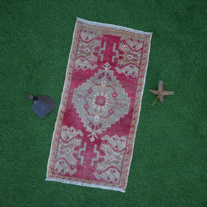Antony - Vintage Small Rug