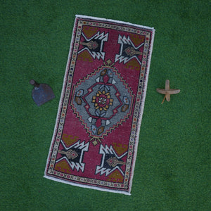 Aqsa - Vintage Turkish Rug
