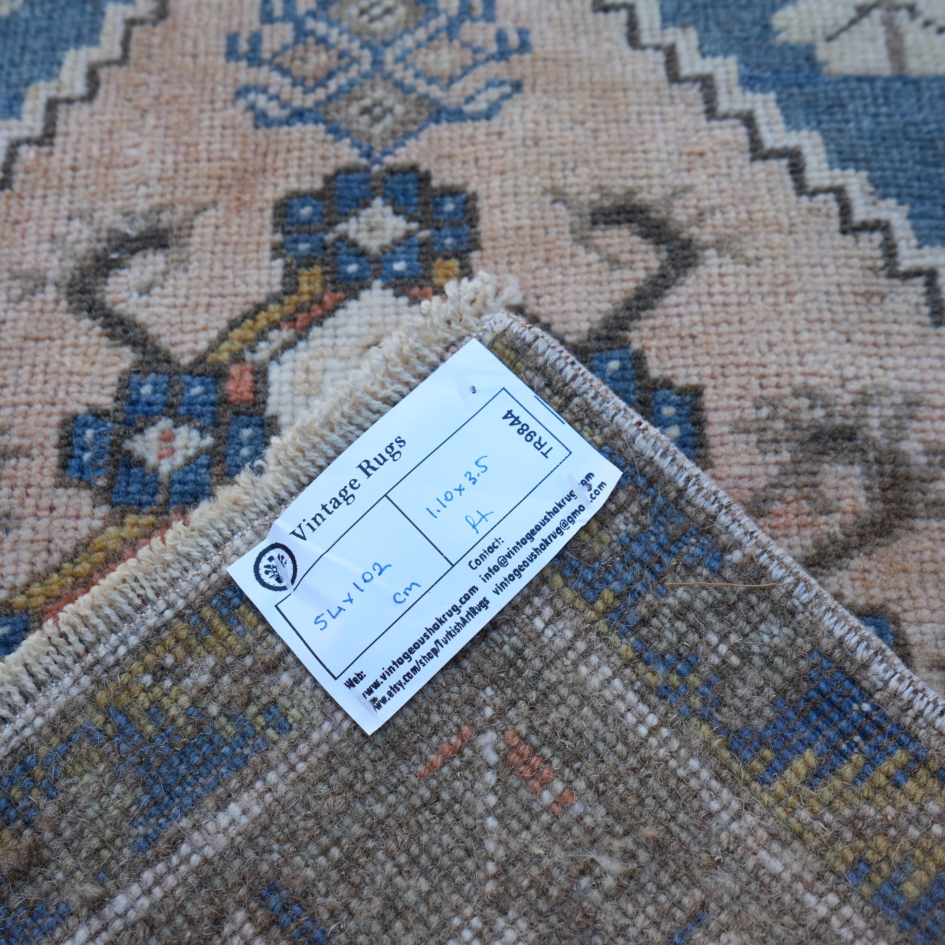 Benni - Small Vintage Rug