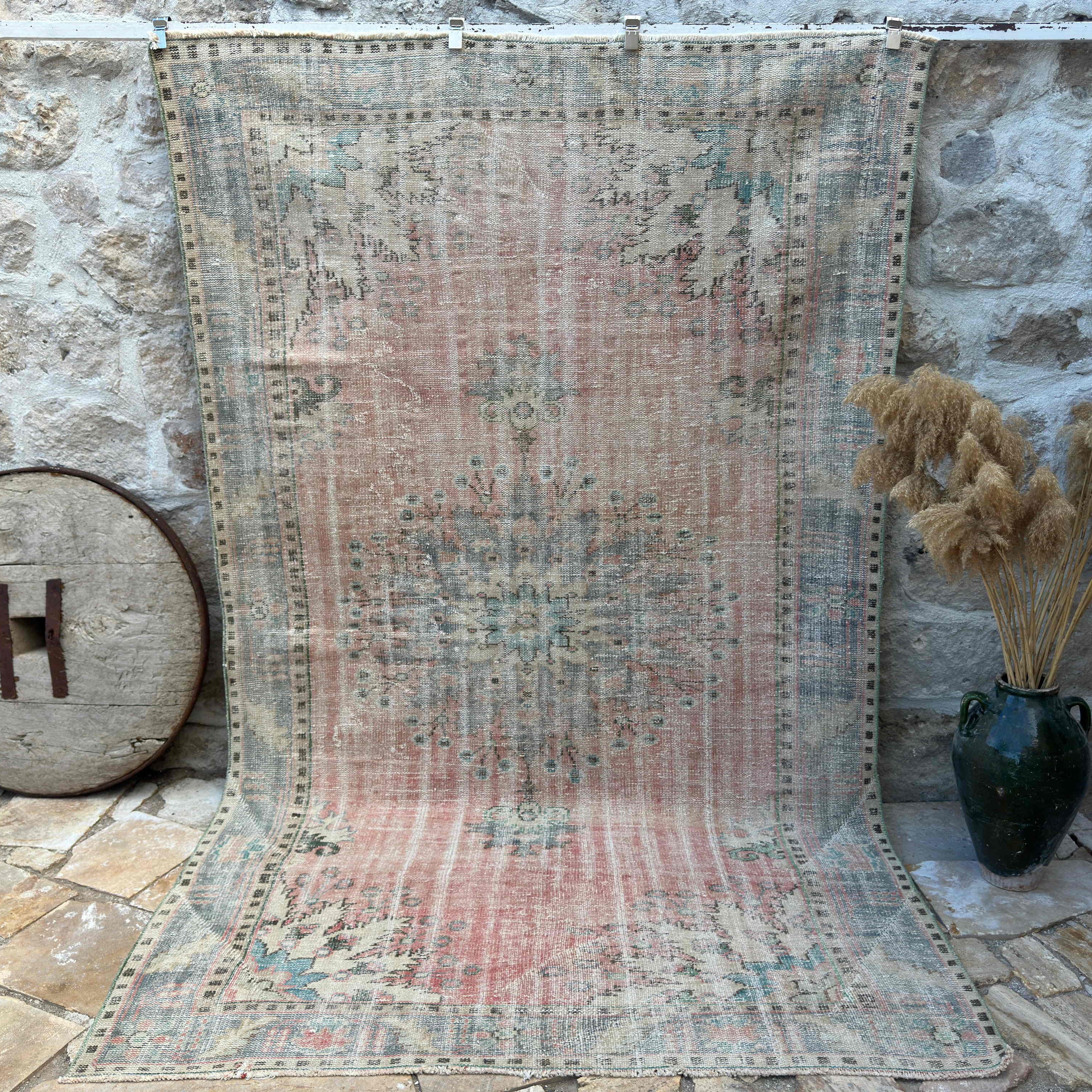 Blaise 6' x 9'8''