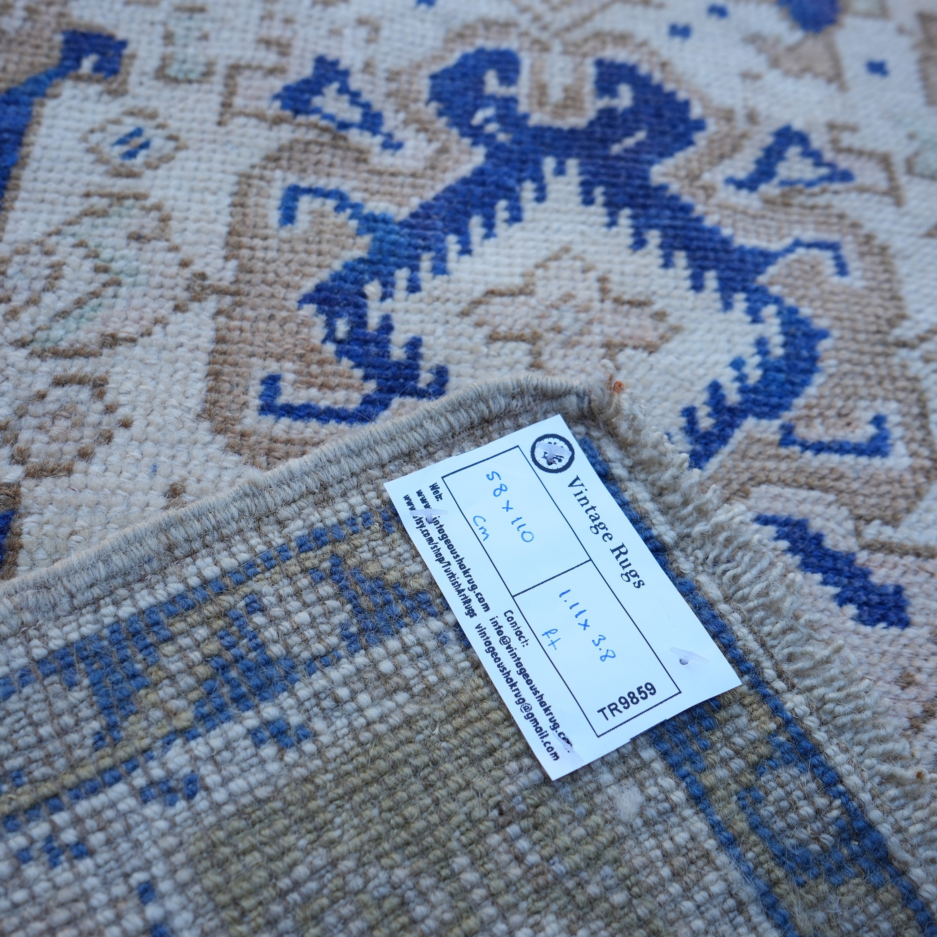 Cati - Vintage Turkish Rug