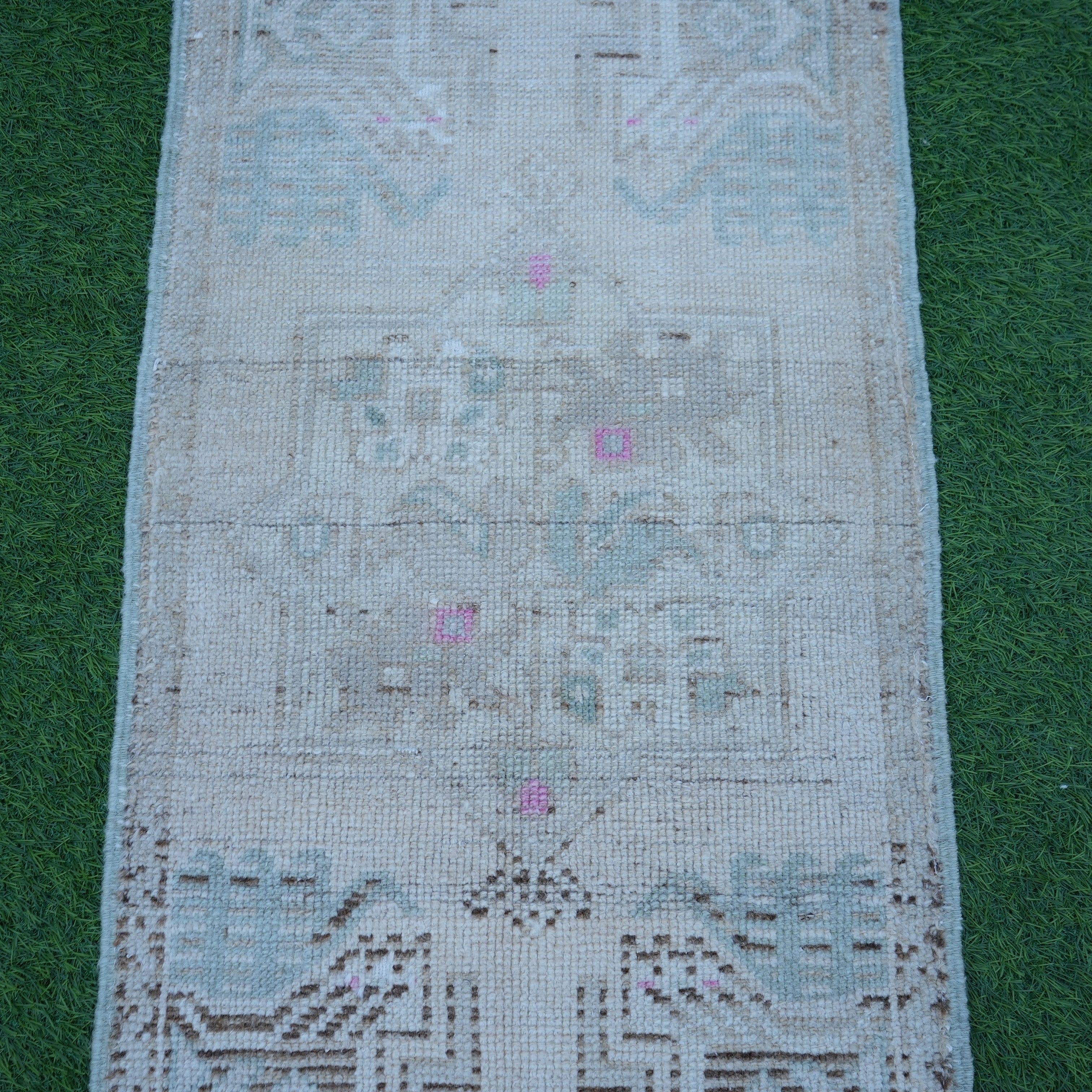 Charo - Small Vintage Rug