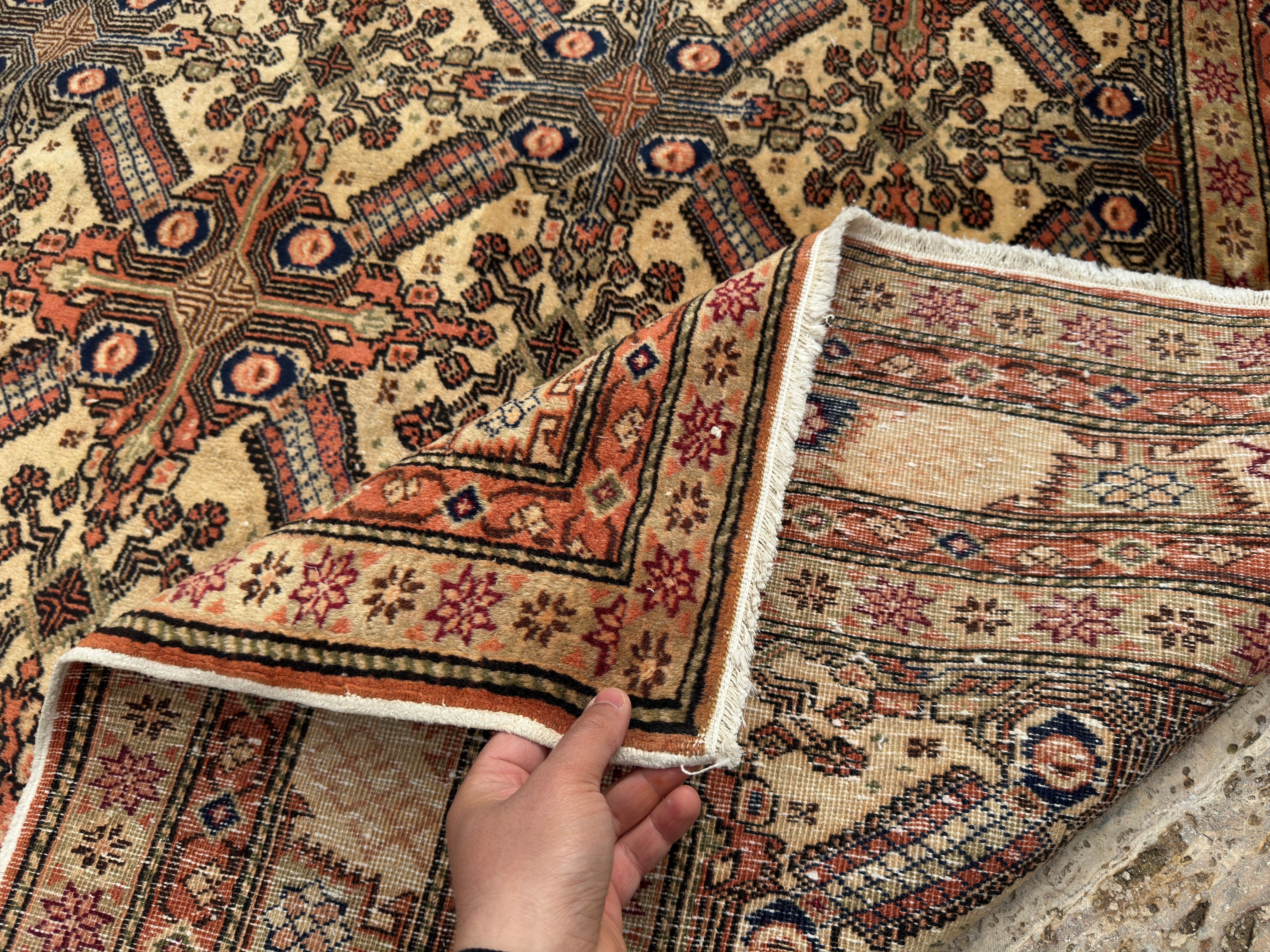 Extra Large Vintage Rugs - Bold and Beautiful – Kirmen™