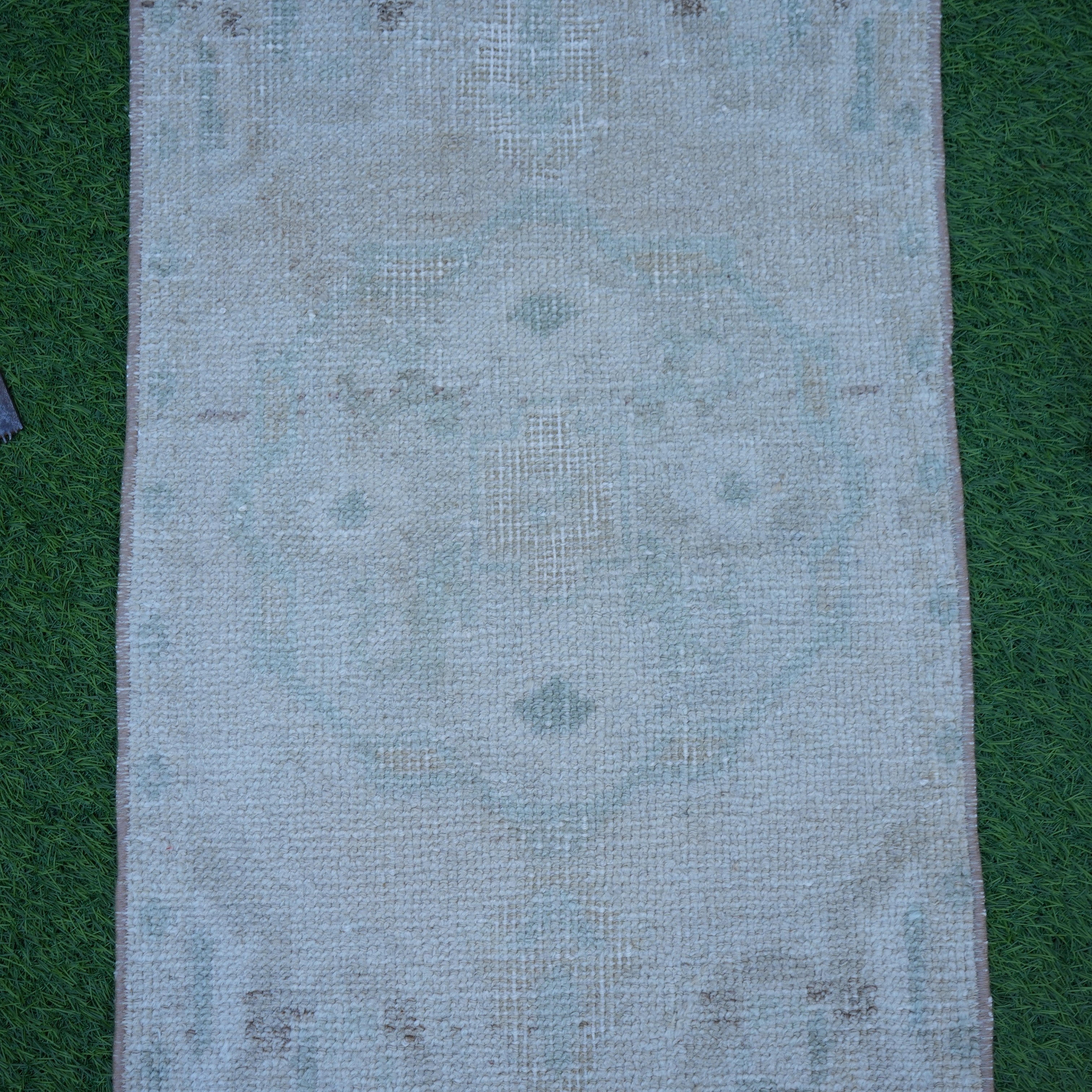 Daveta - Vintage Neutral Rug